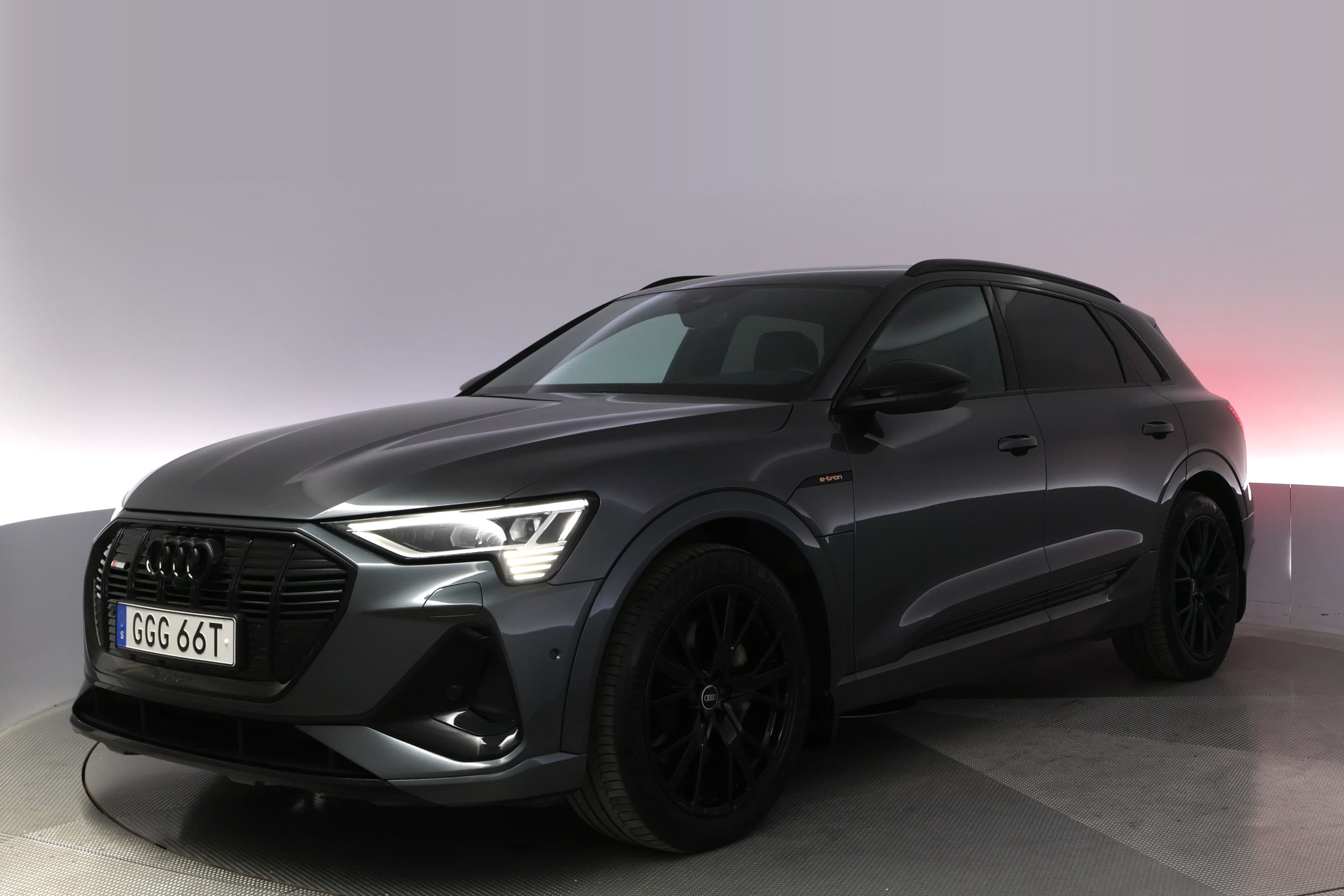 Audi e-tron