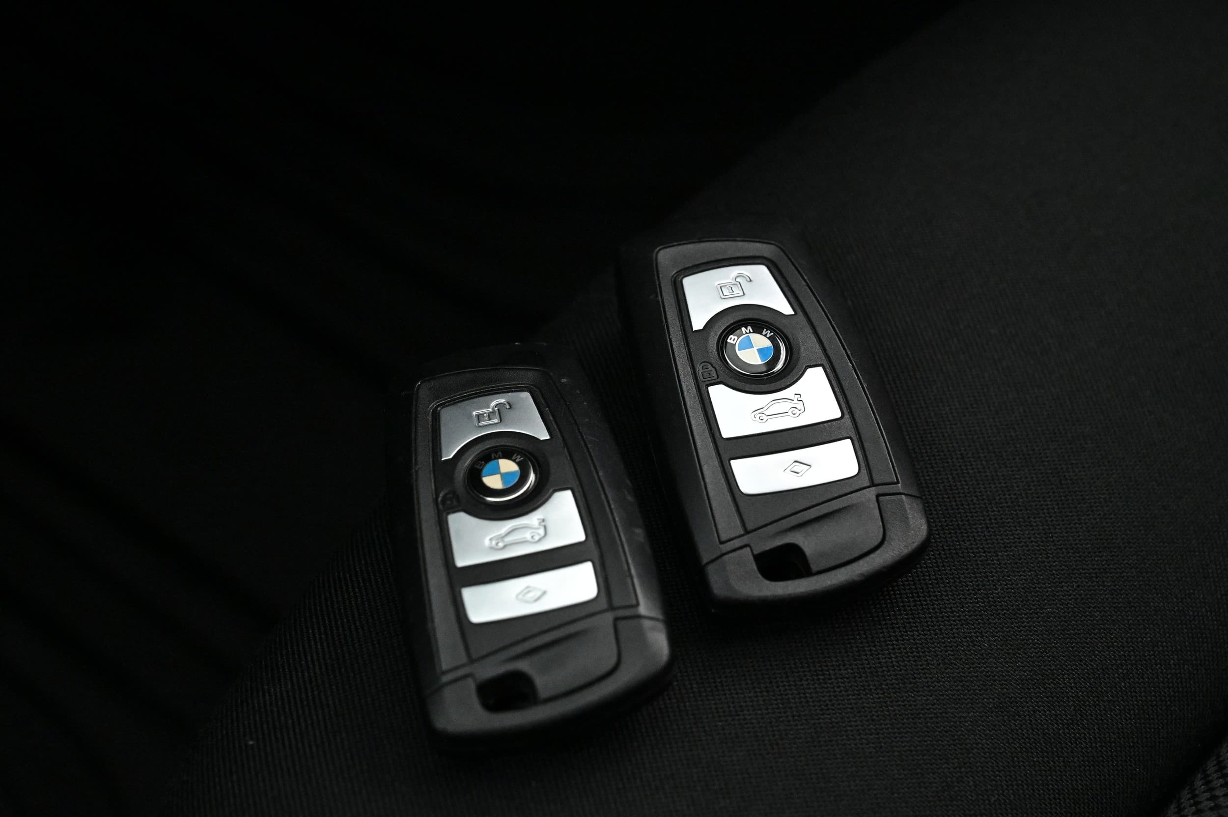 BMW 330e