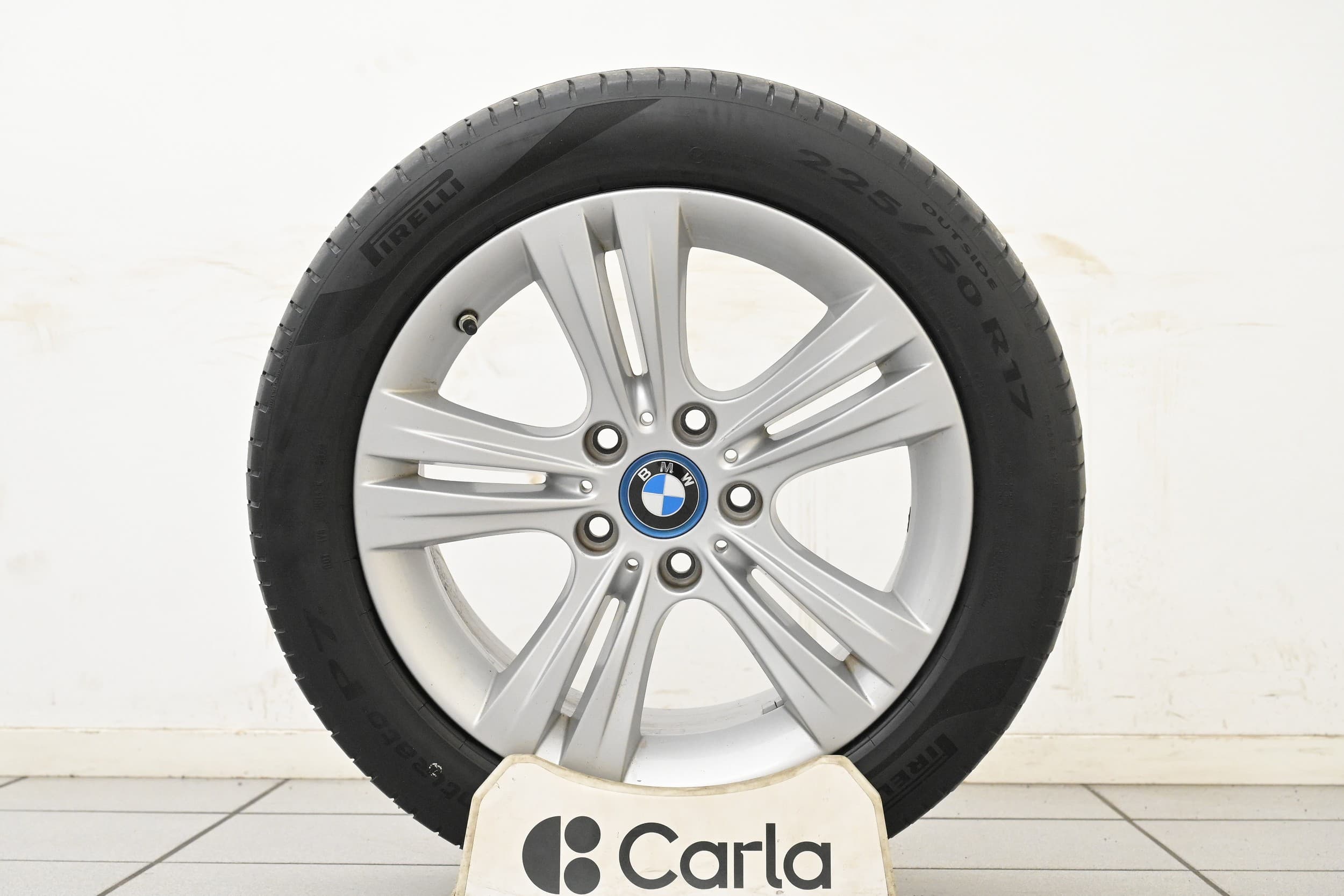 BMW 330e