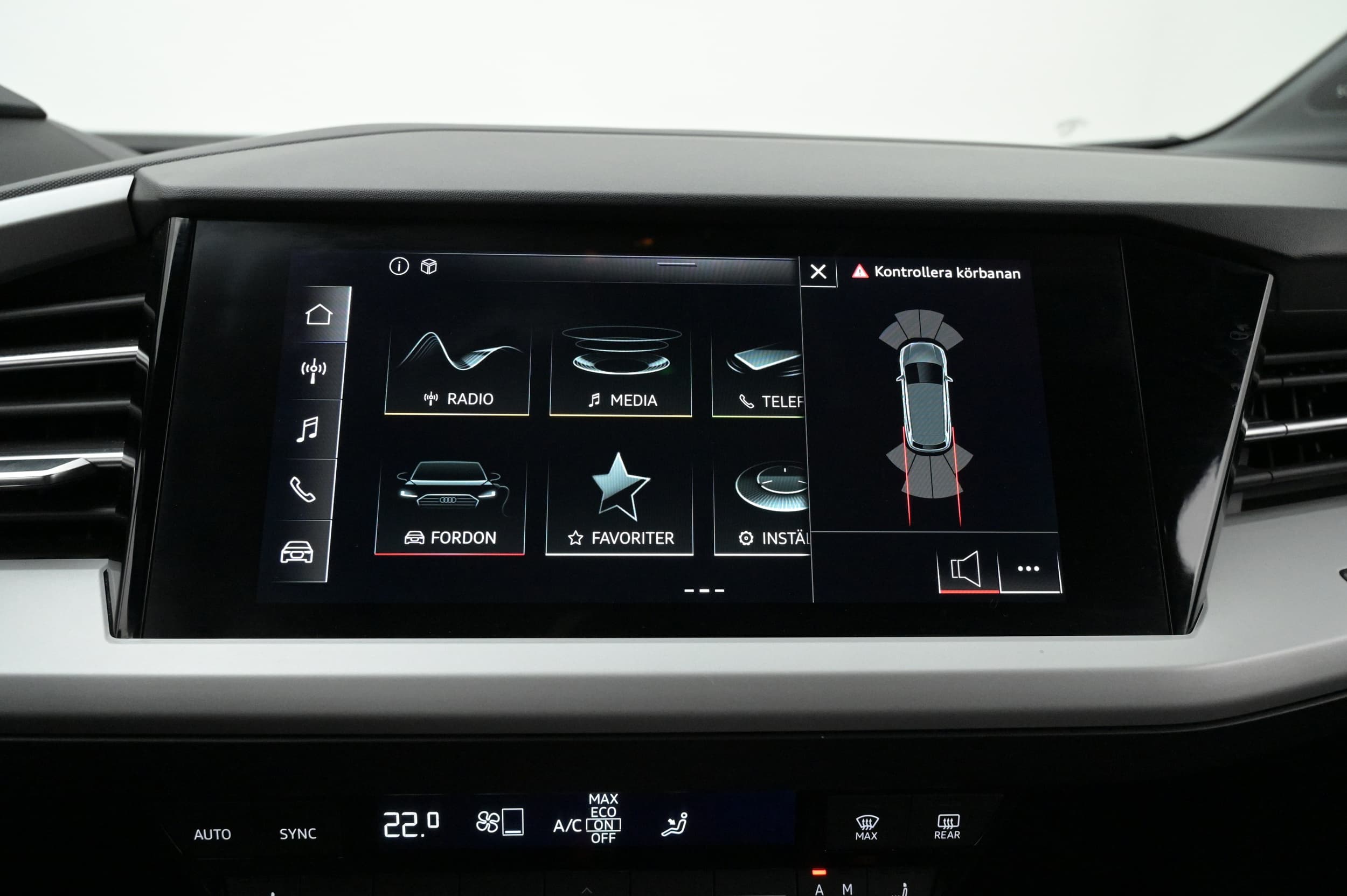 Audi Q4