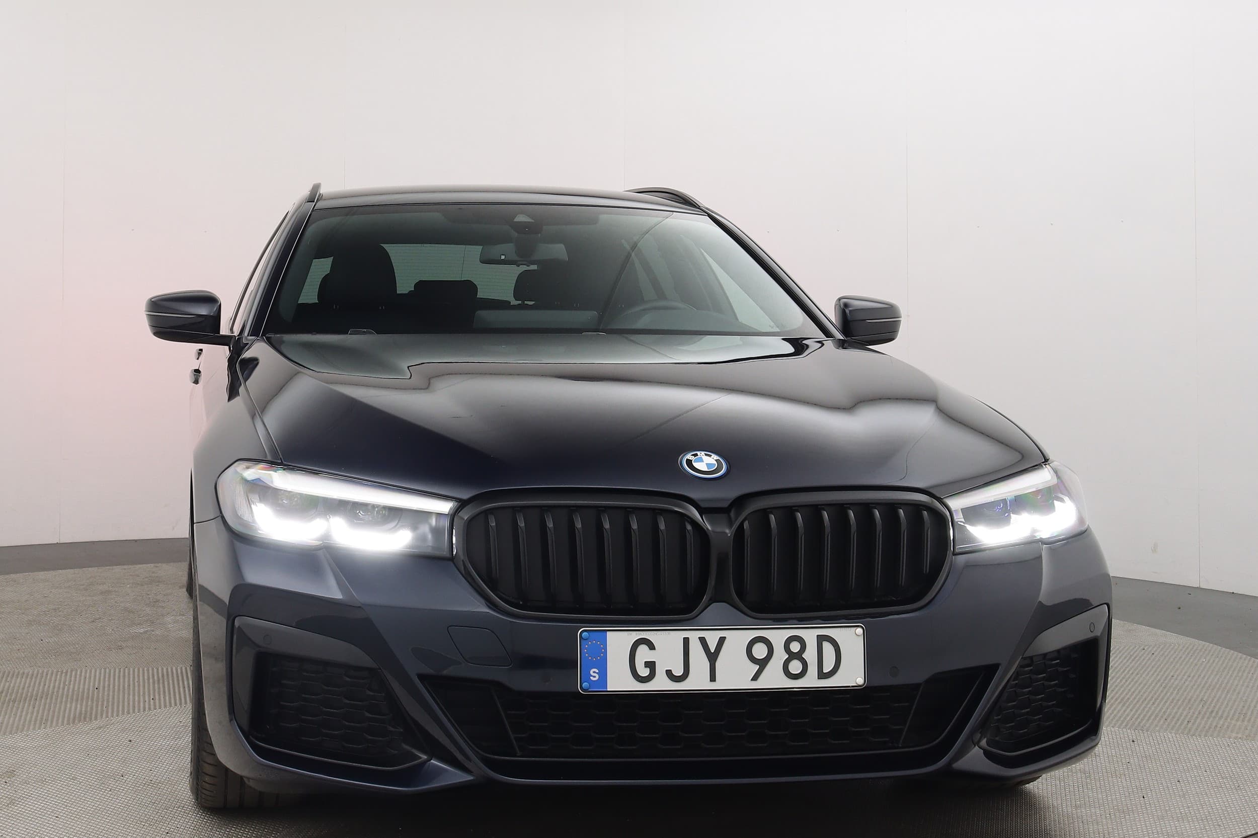 BMW 530e
