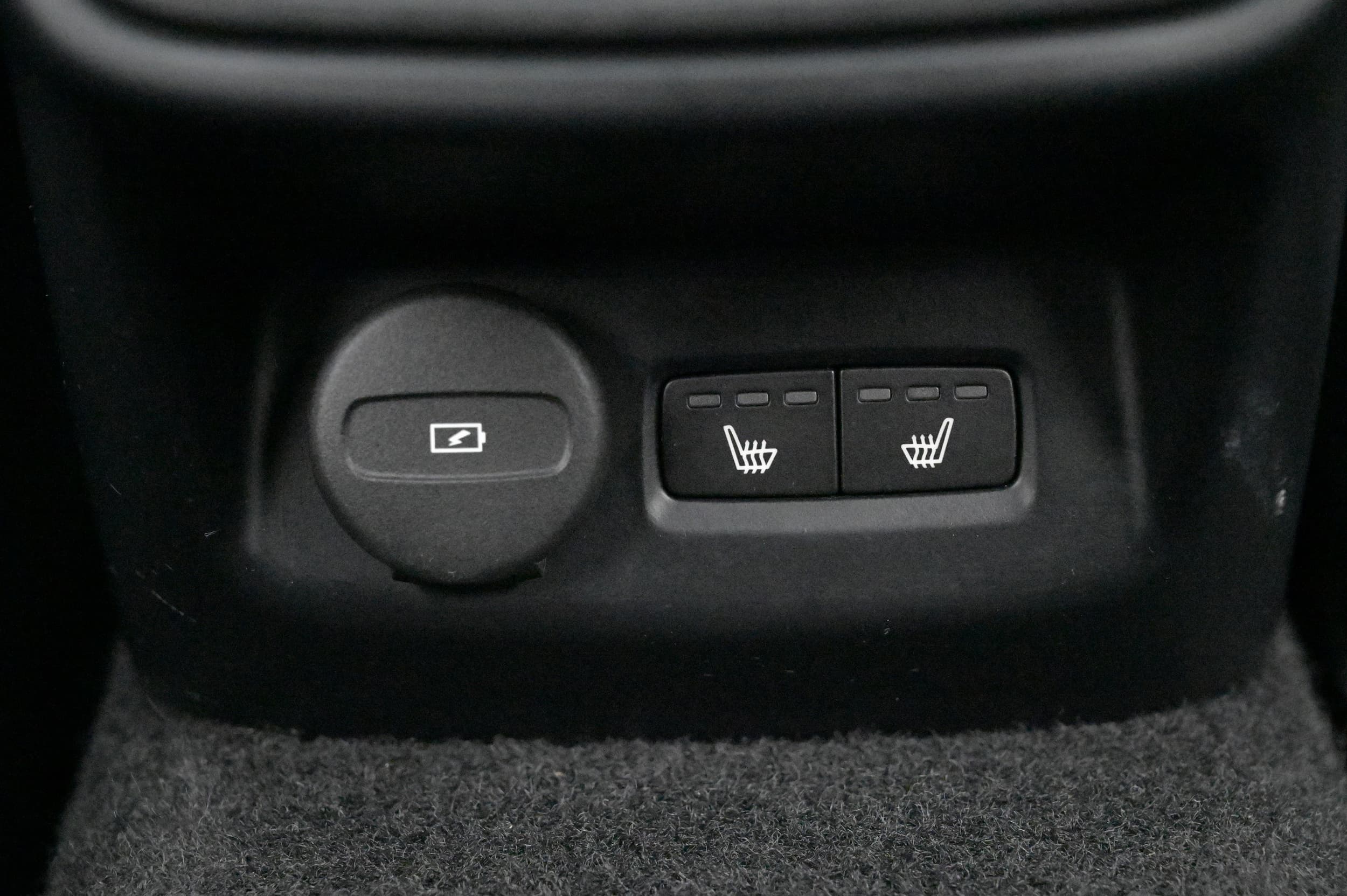 Sätesvärme fram och bak