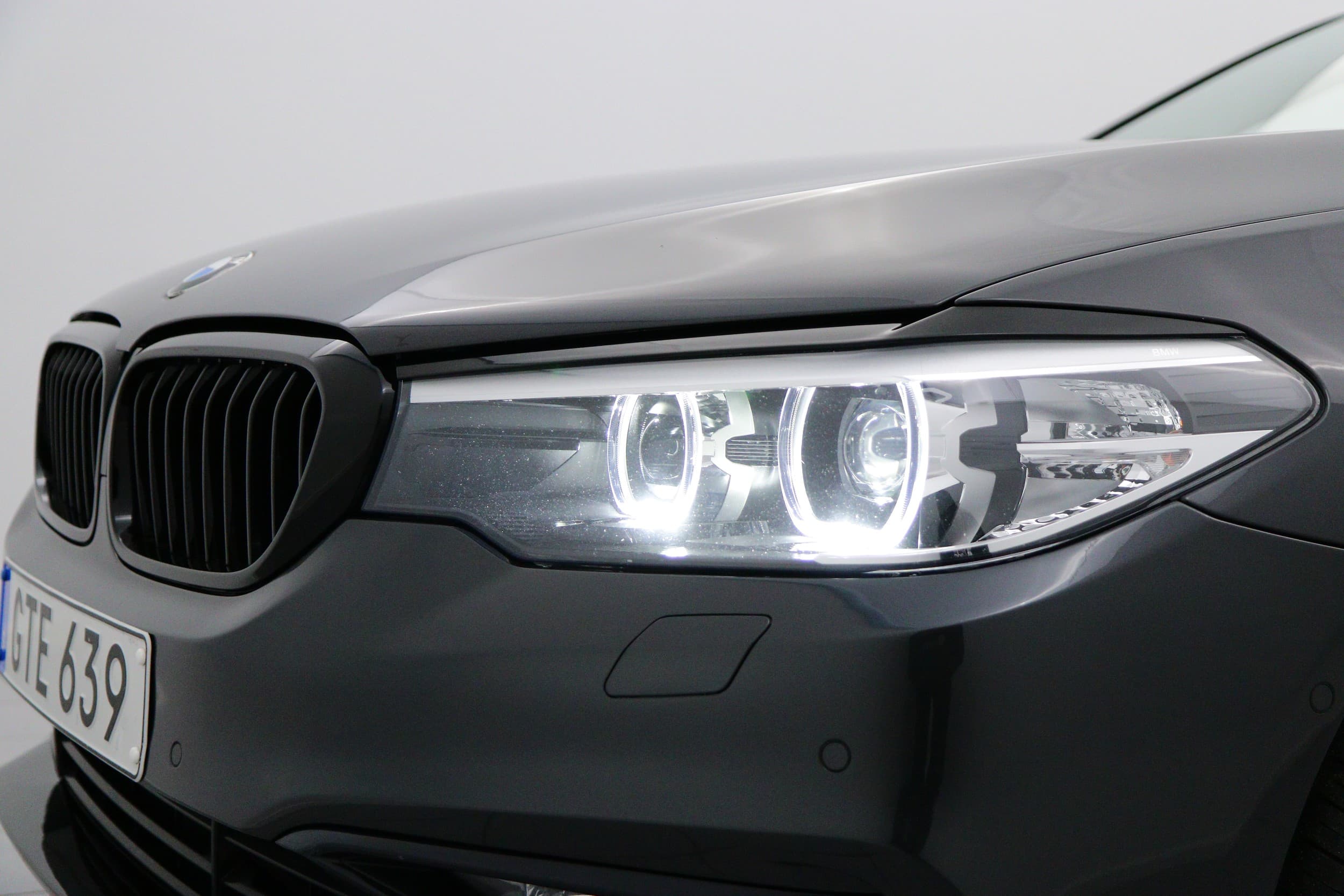 BMW 530e