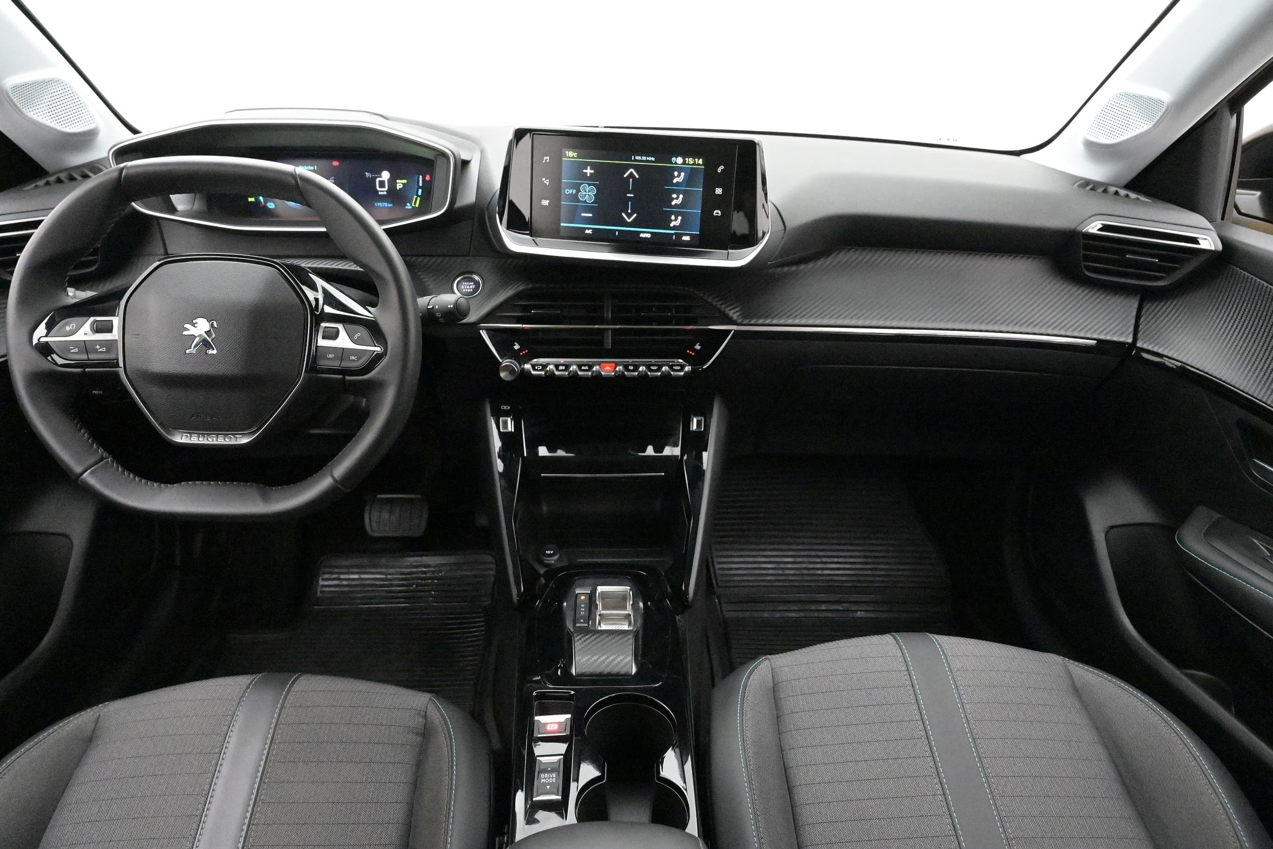 Peugeot e-208