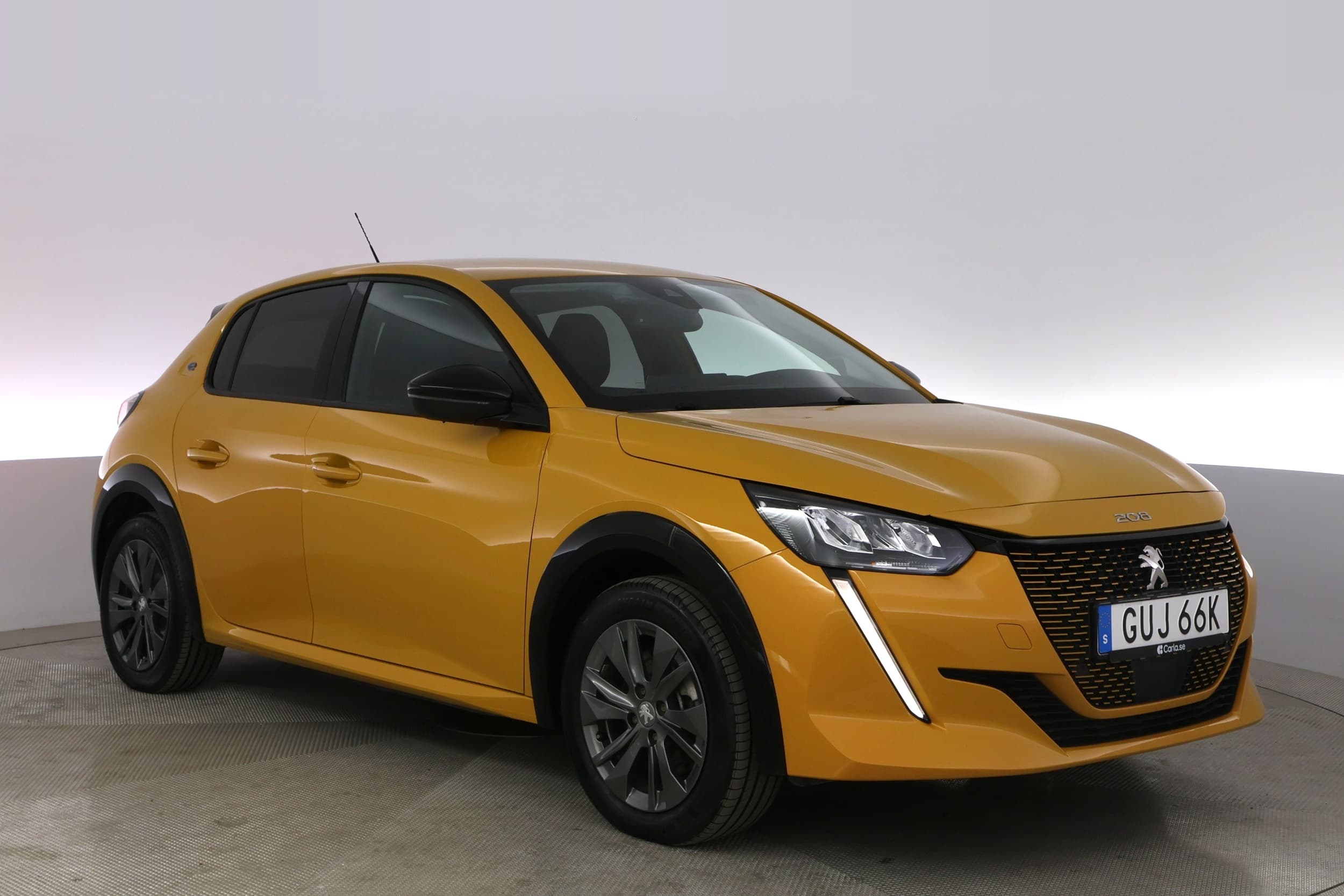 Peugeot e-208