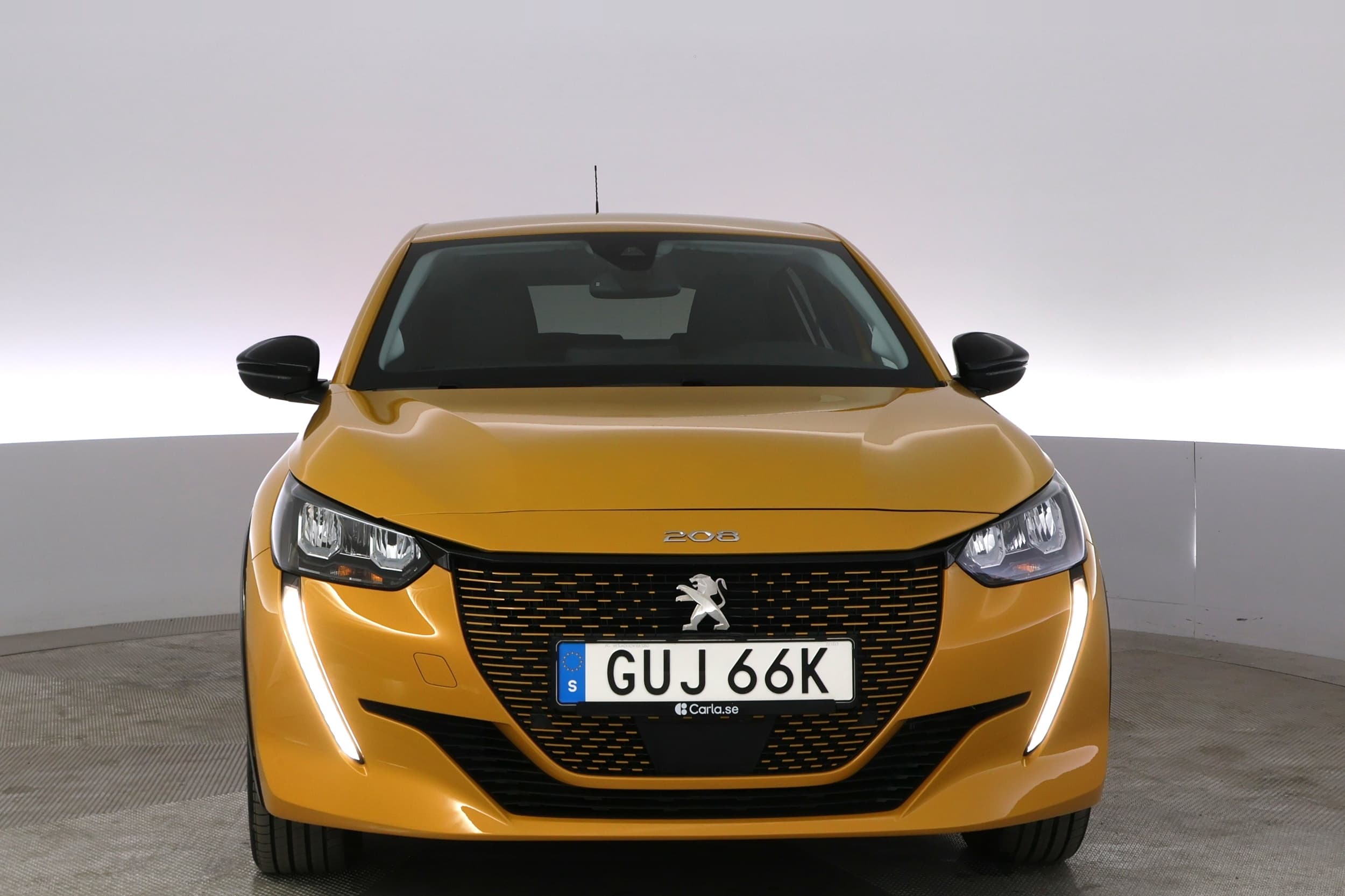 Peugeot e-208