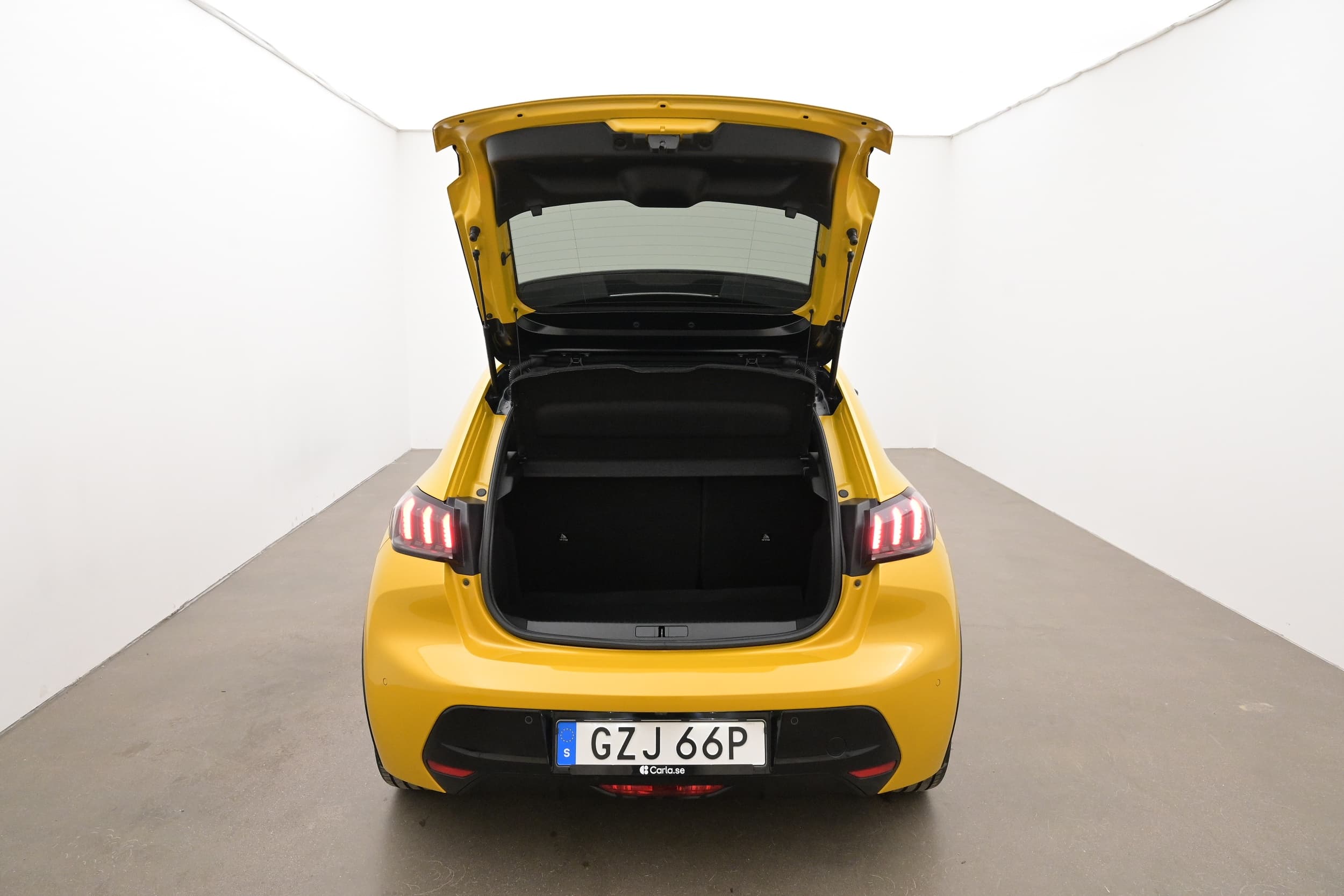 Peugeot e-208