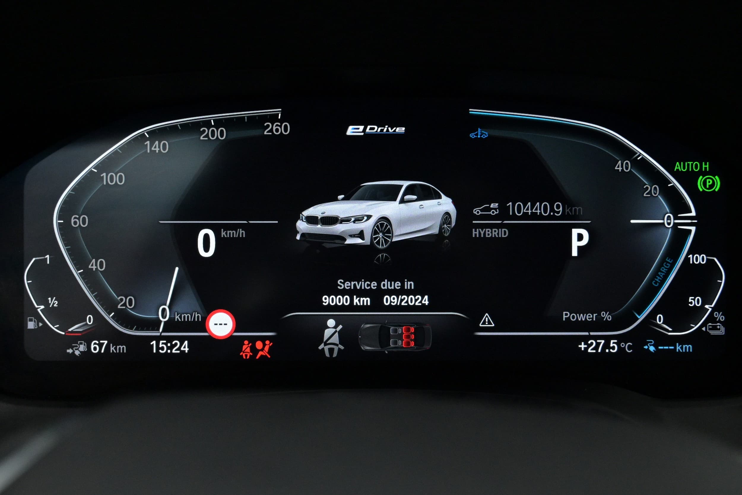 BMW 330e