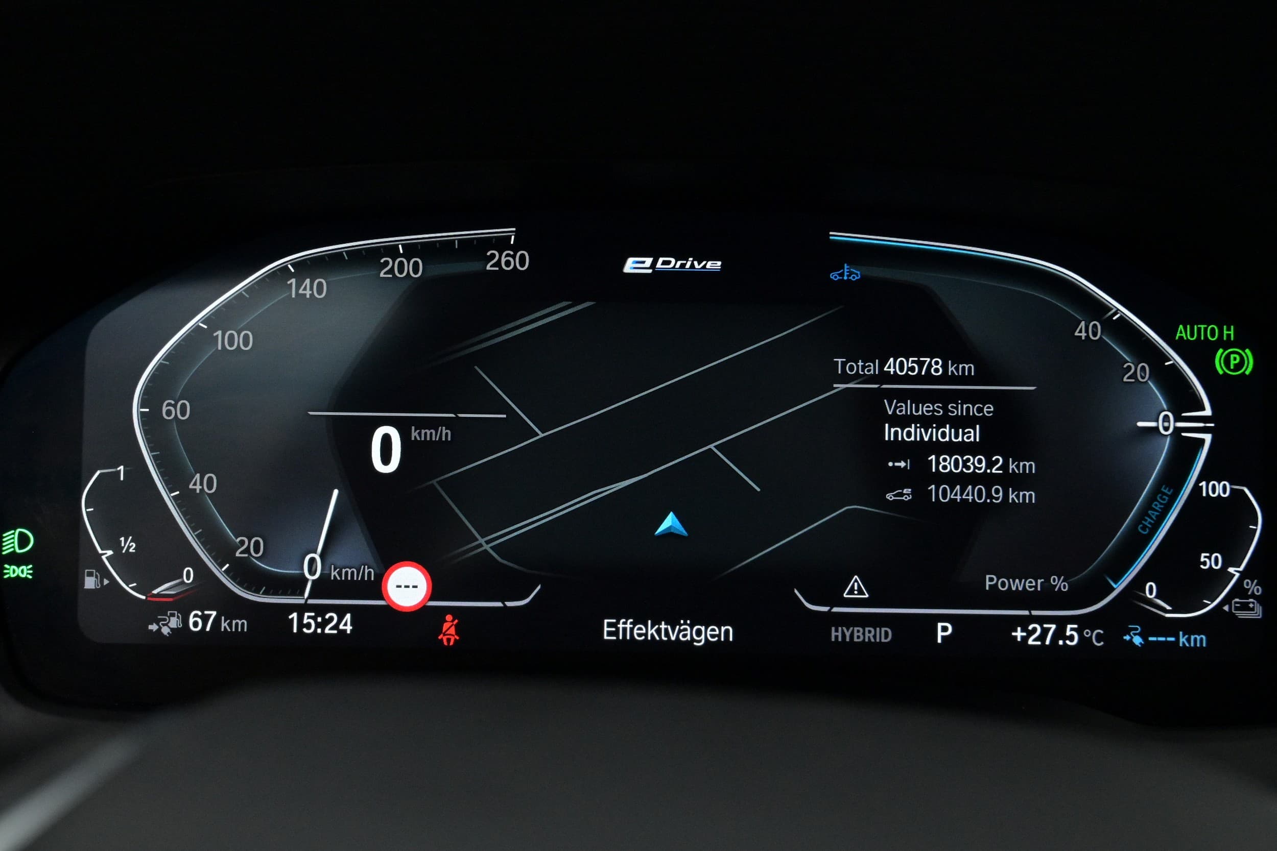 BMW 330e