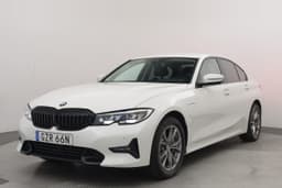 BMW 330e