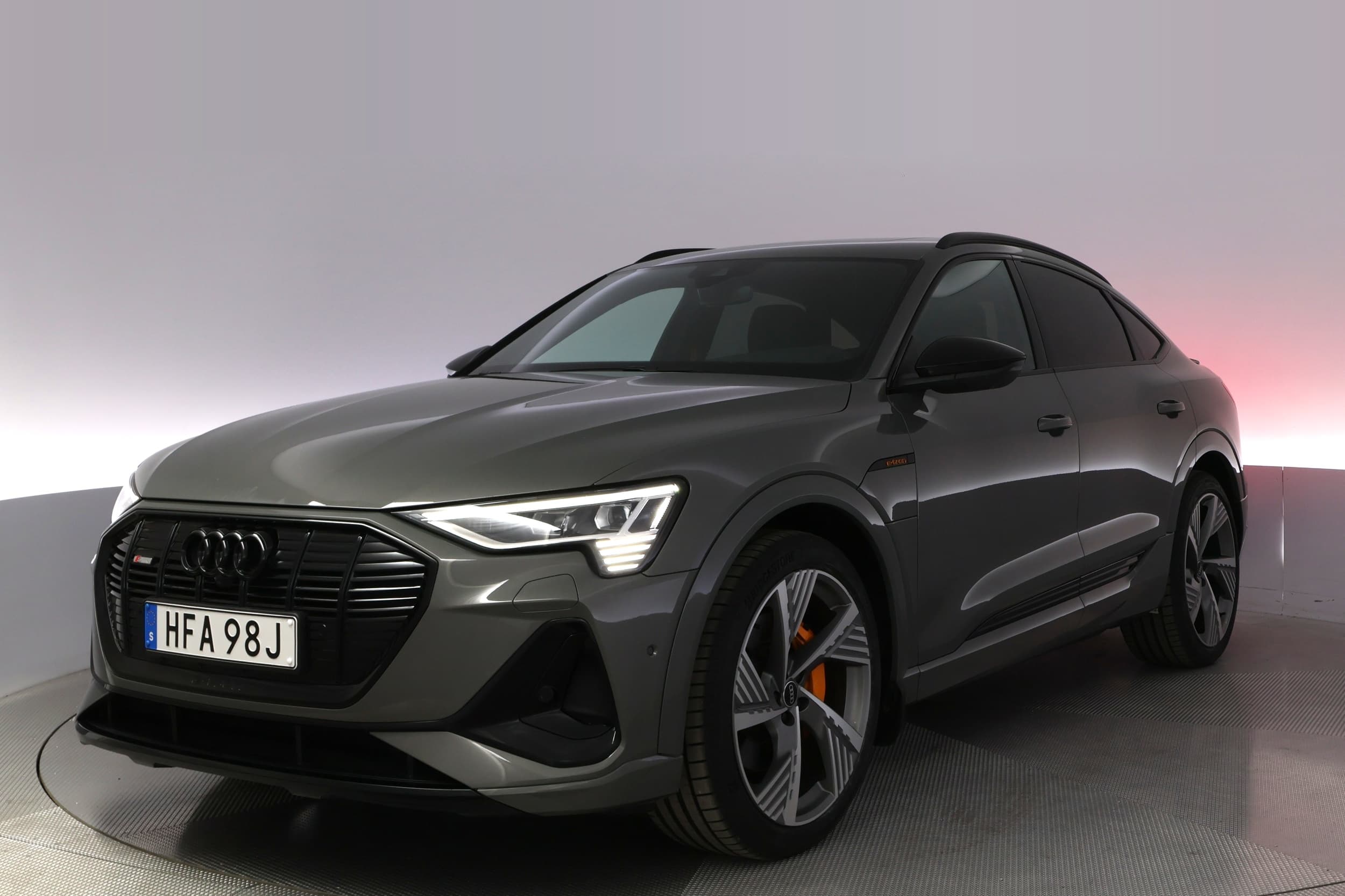 Audi e-tron