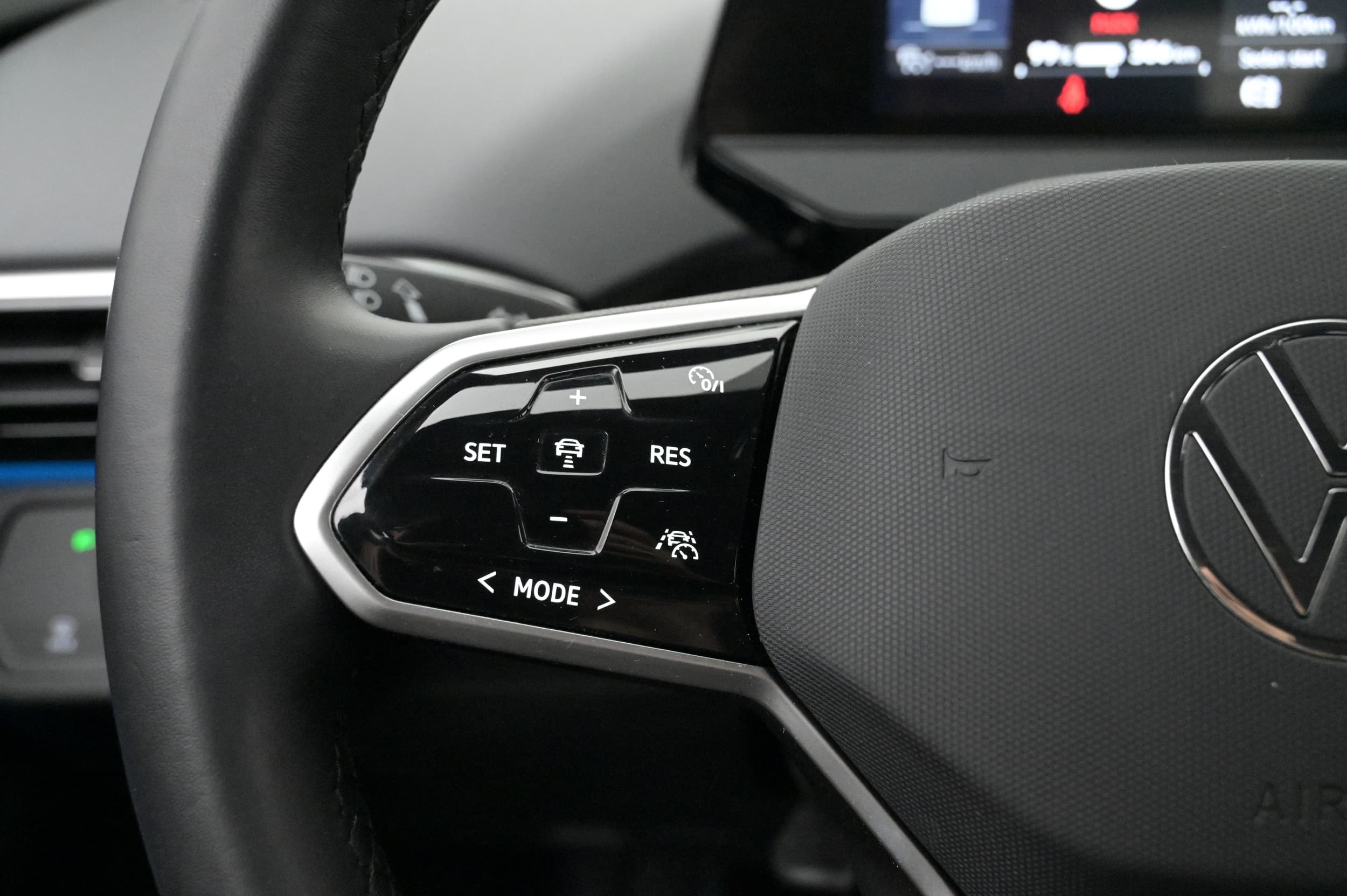 Adaptiv farthållare follow-to-stop