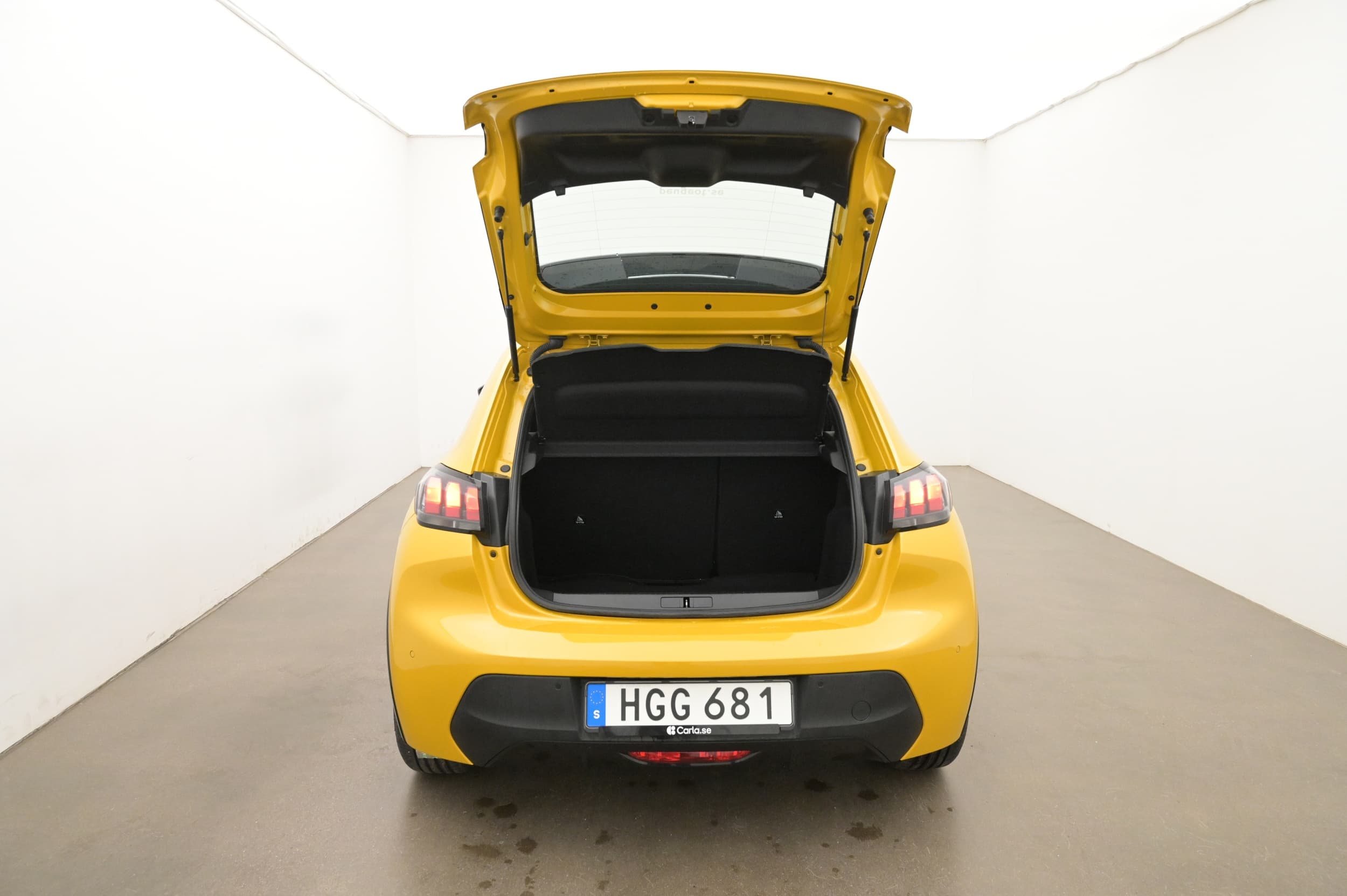 Peugeot e-208