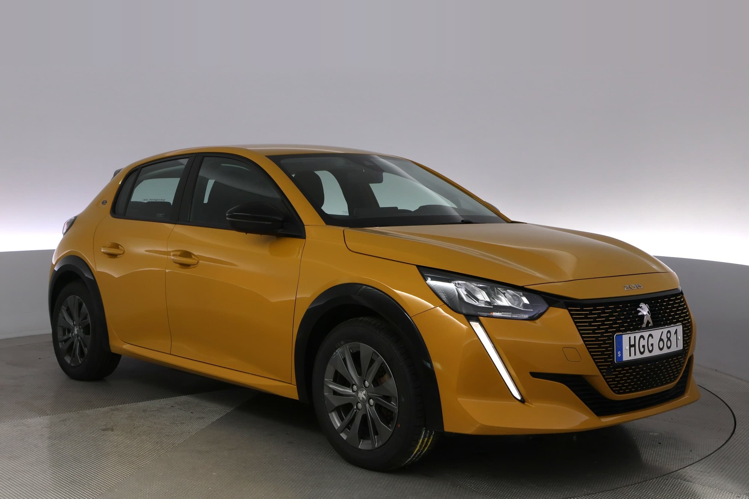 Peugeot e-208