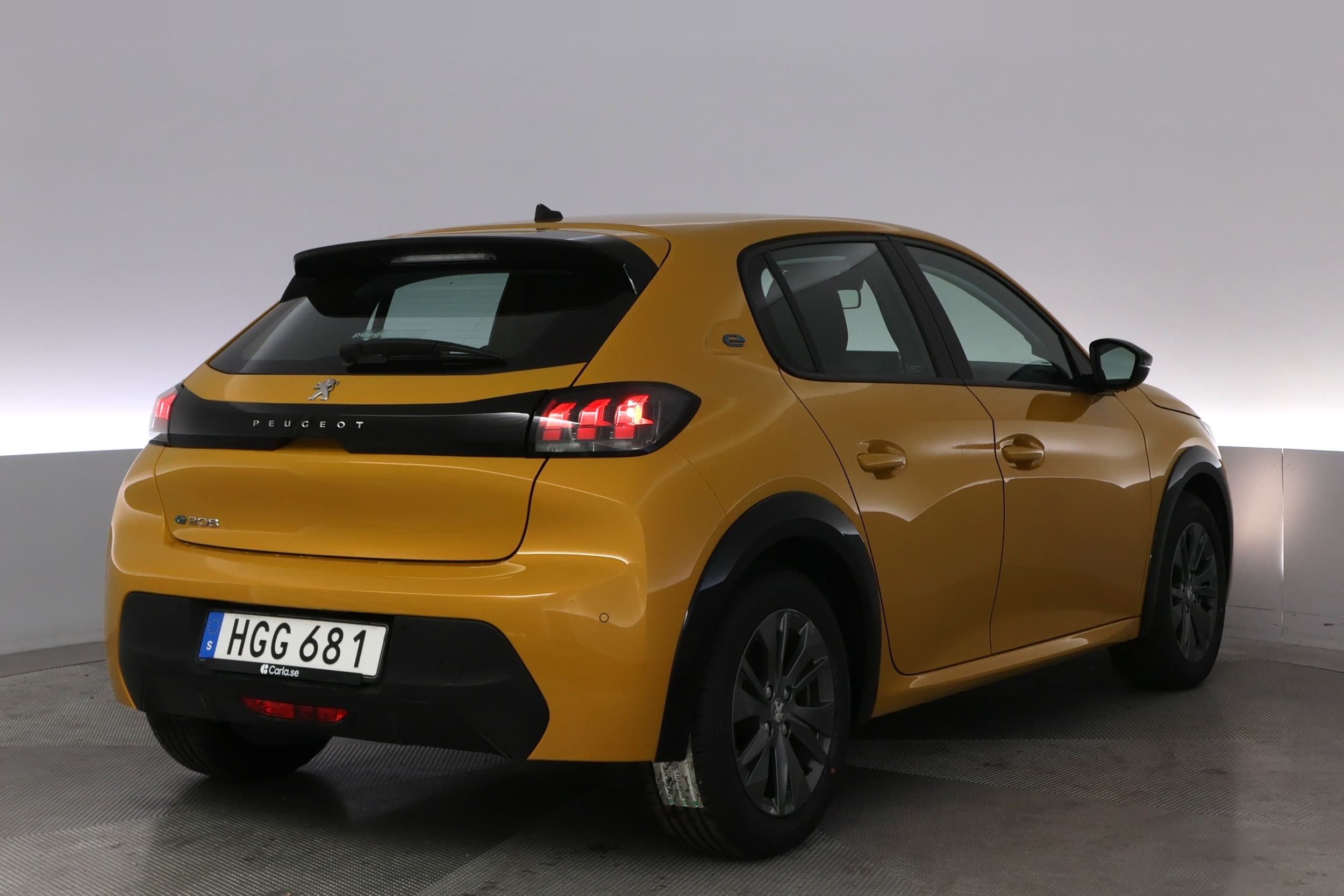 Peugeot e-208