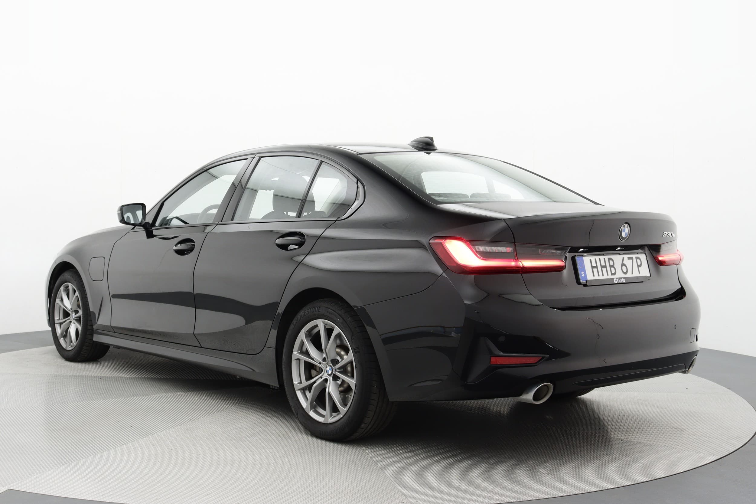 BMW 330e