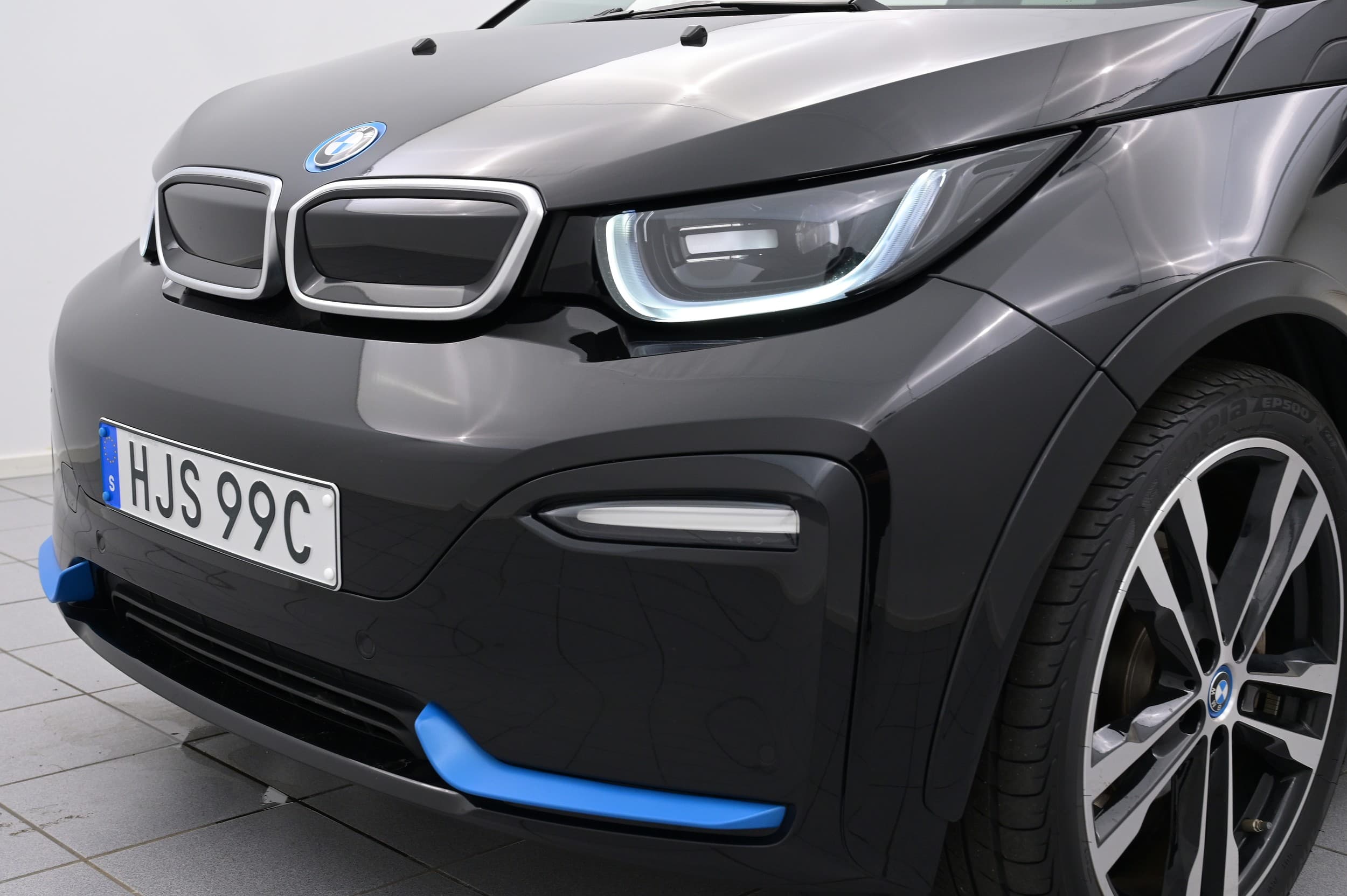BMW i3s