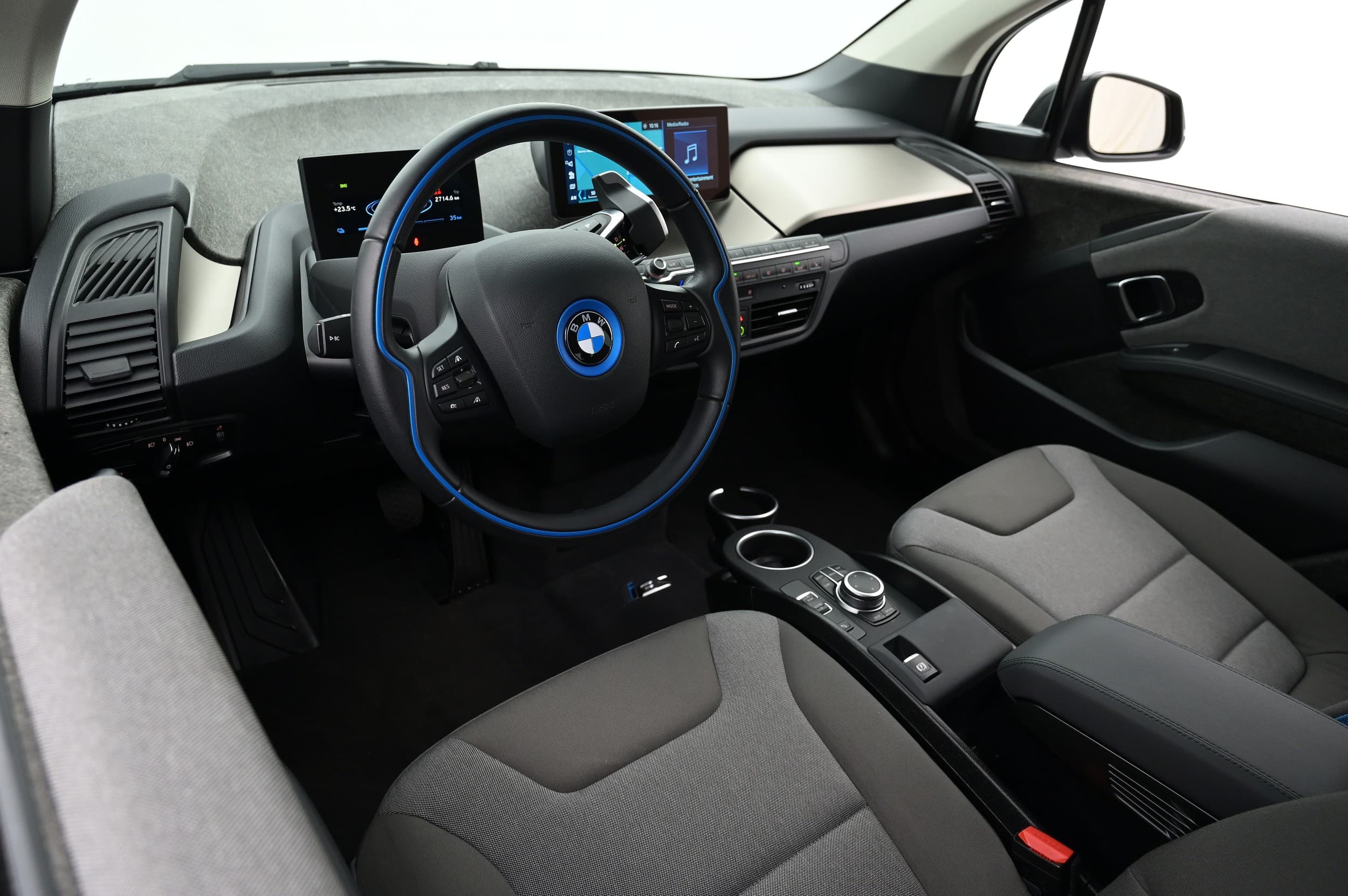 BMW i3s
