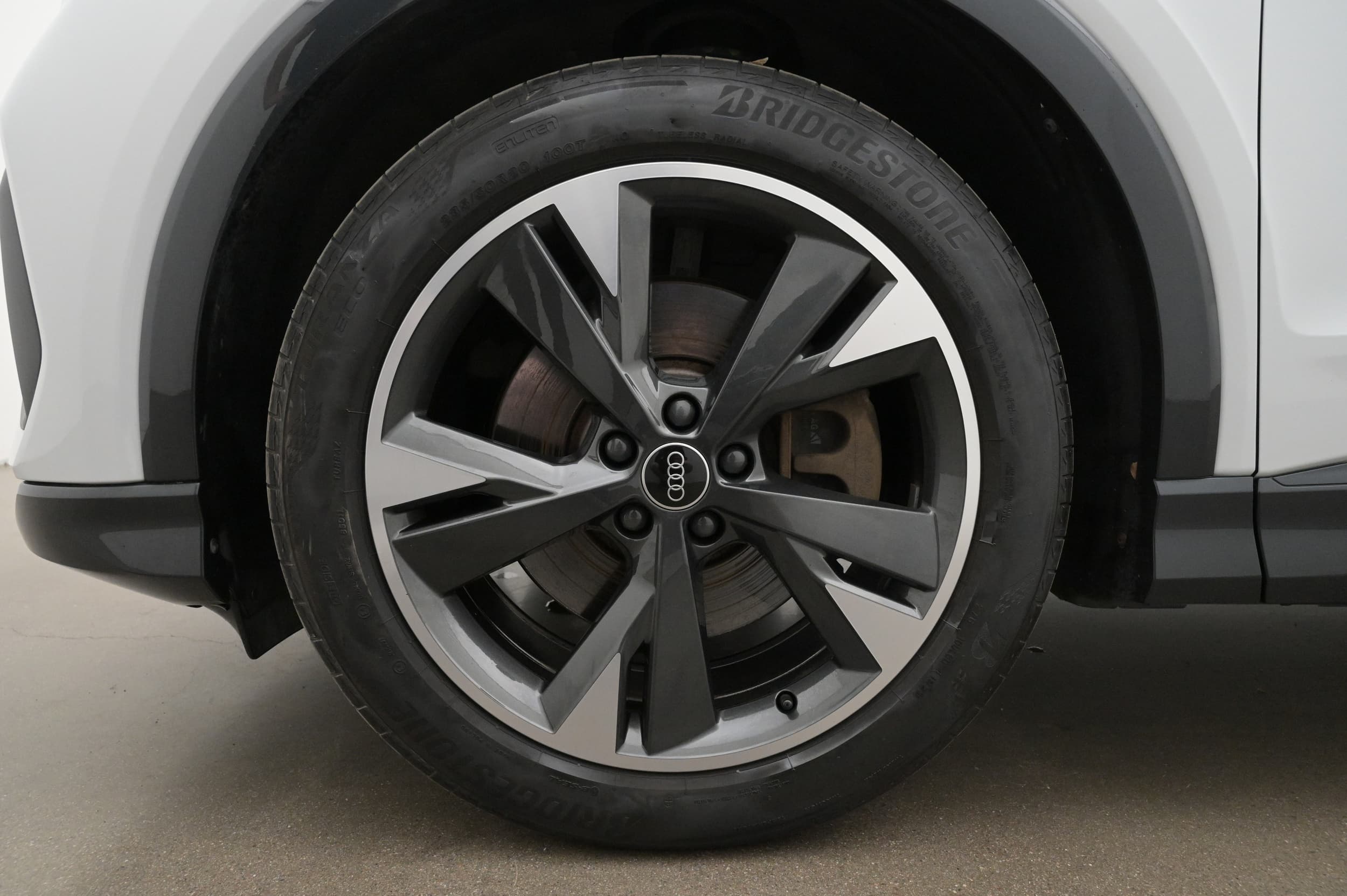 Audi Q4
