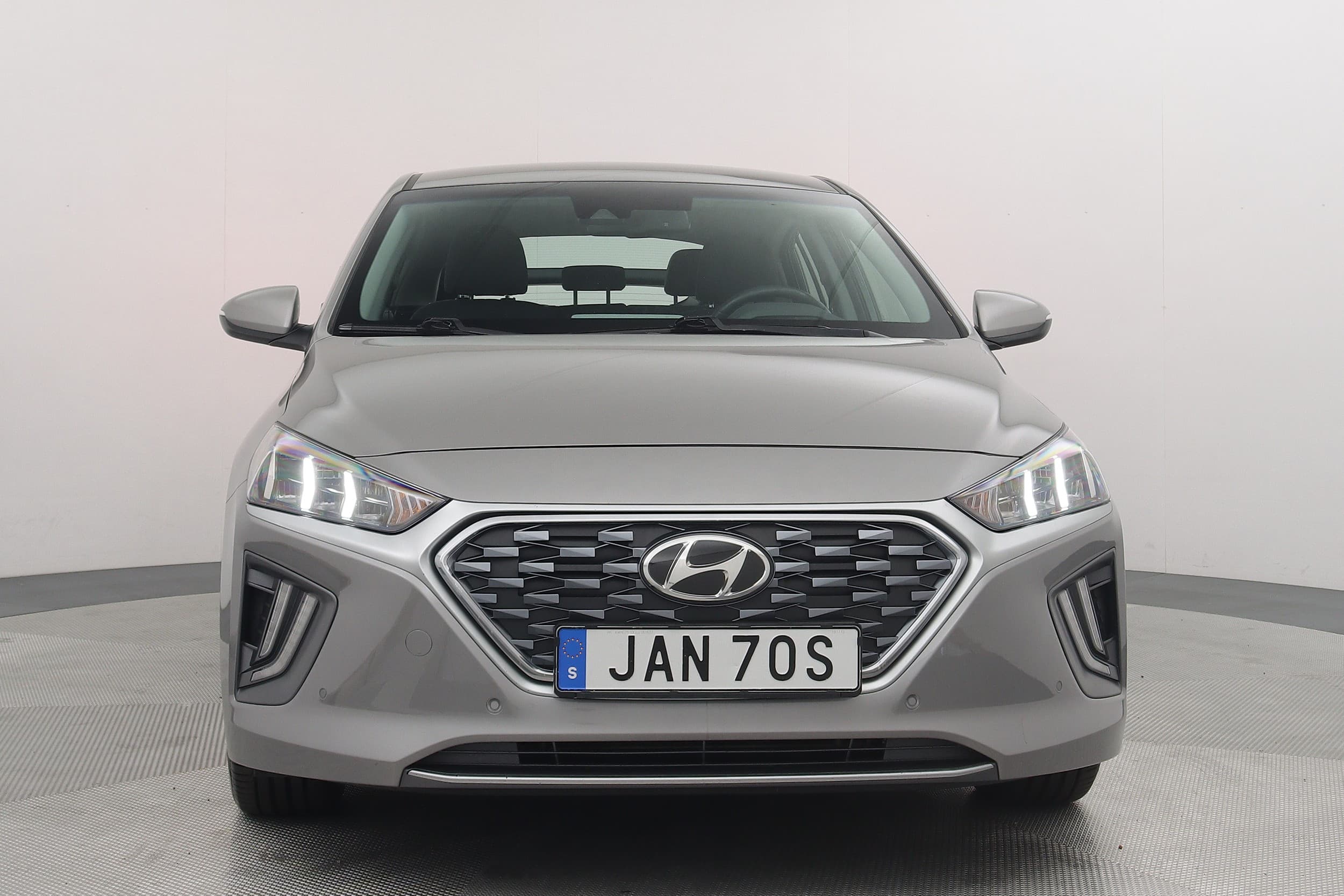 Hyundai Ioniq