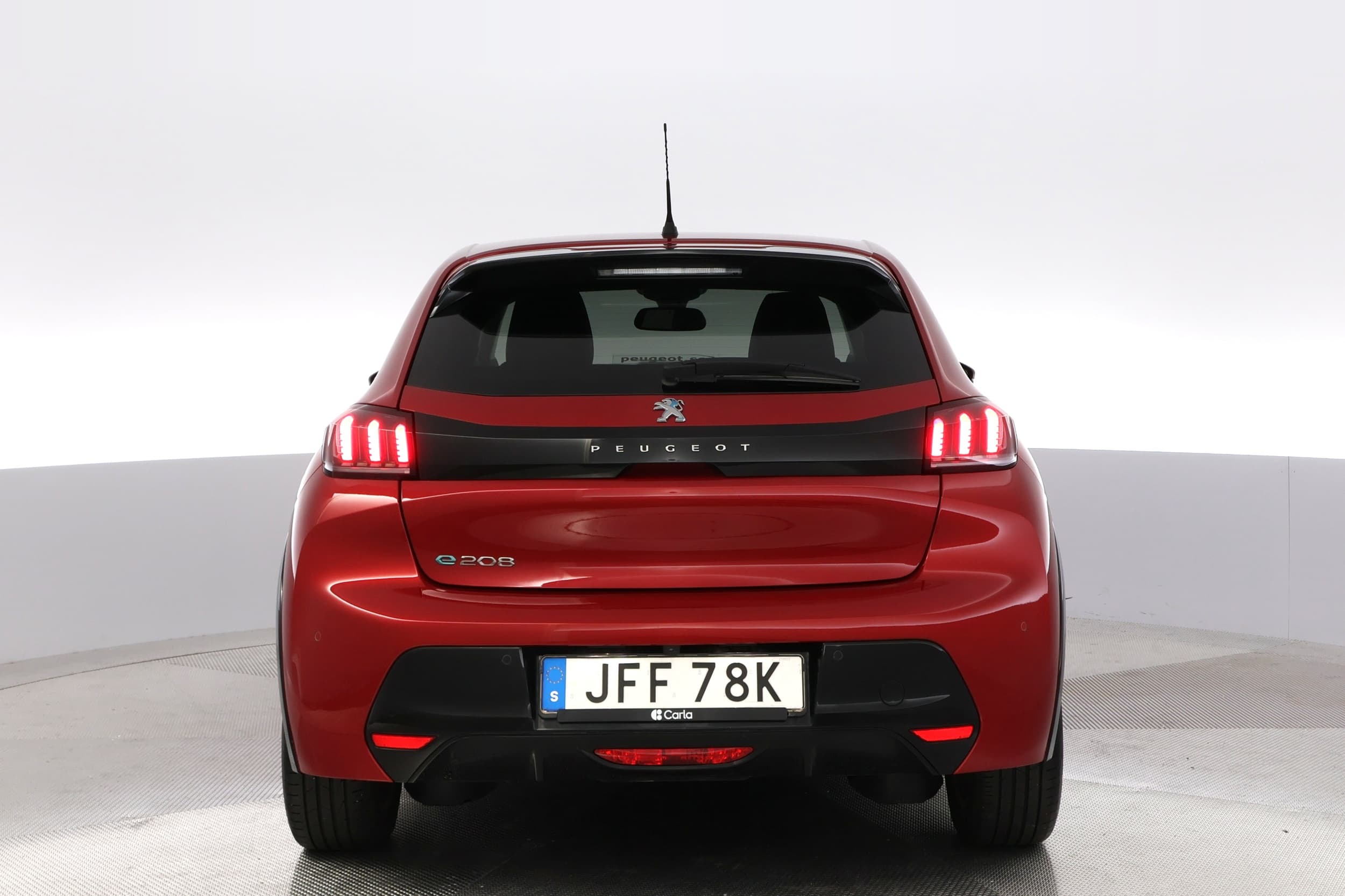 Peugeot e-208