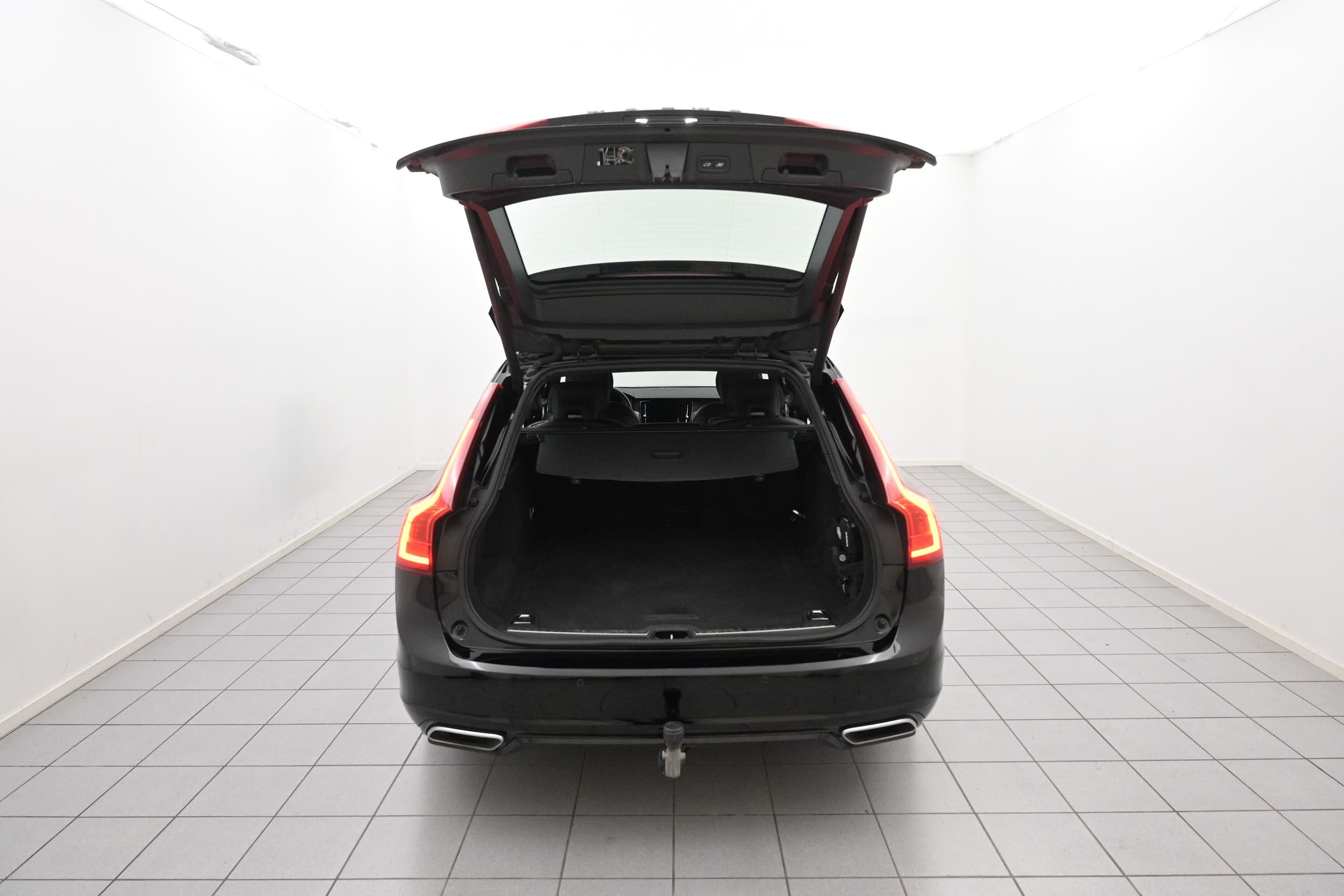 Volvo V90