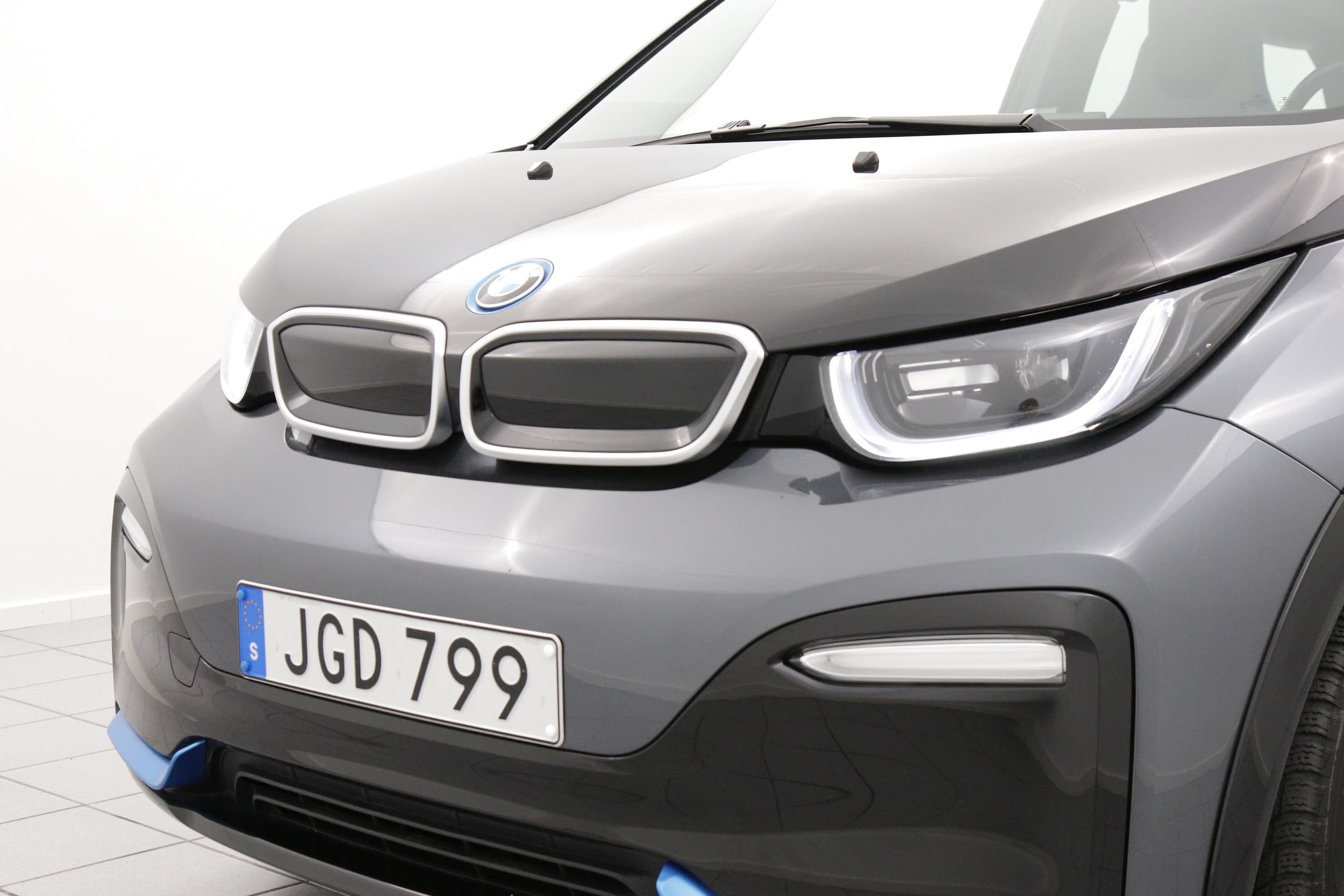 BMW i3s