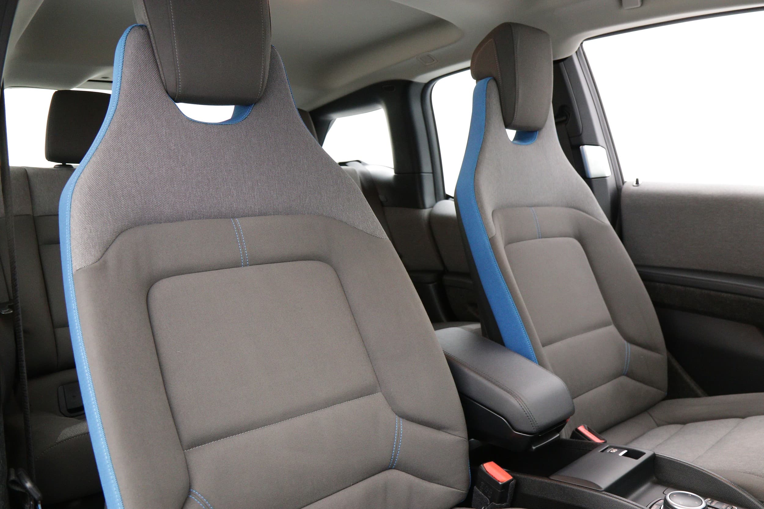 BMW i3s