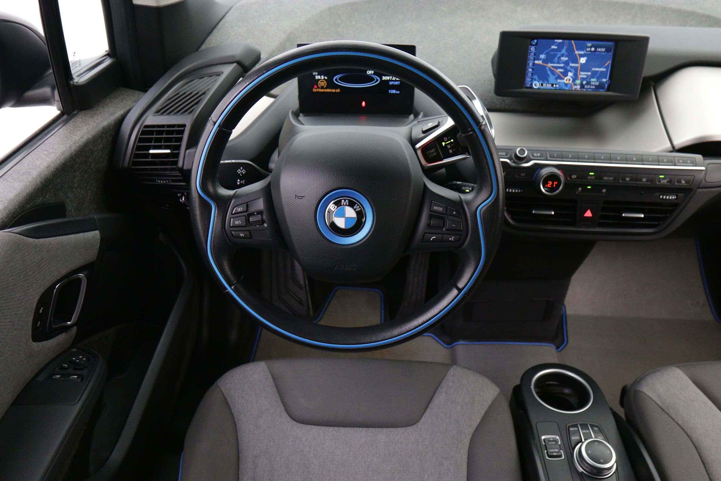 BMW i3s