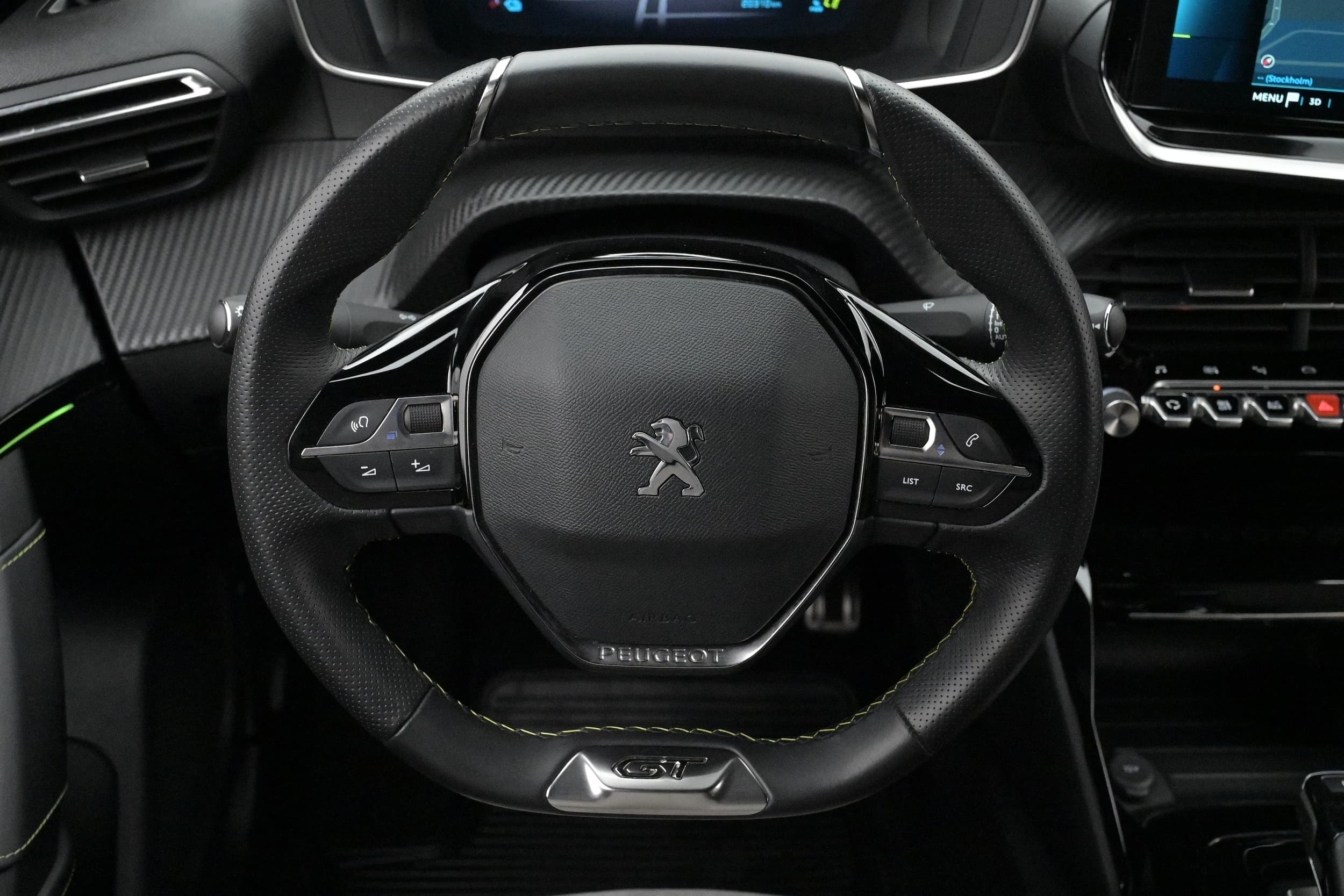Peugeot e-2008