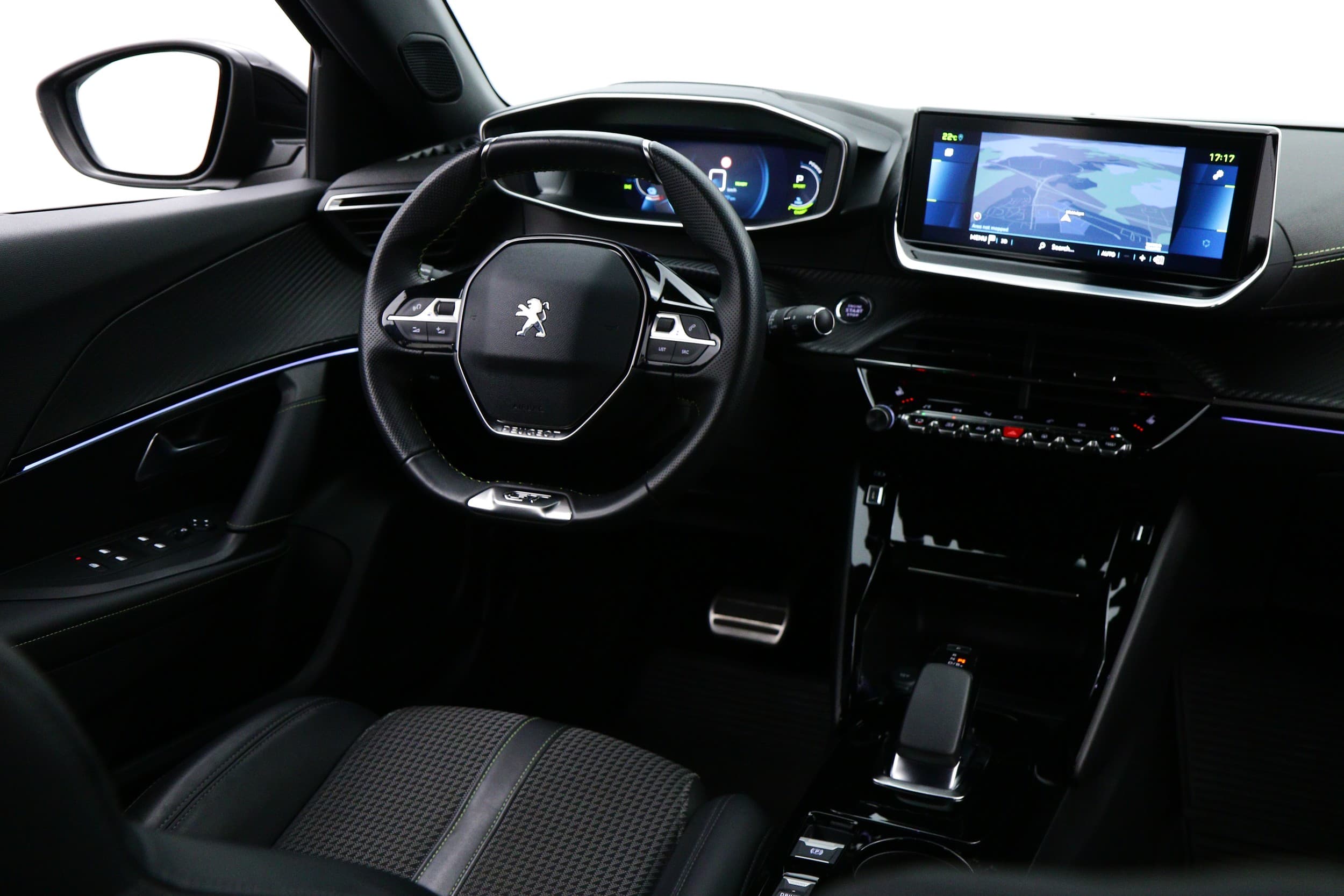 Peugeot e-2008