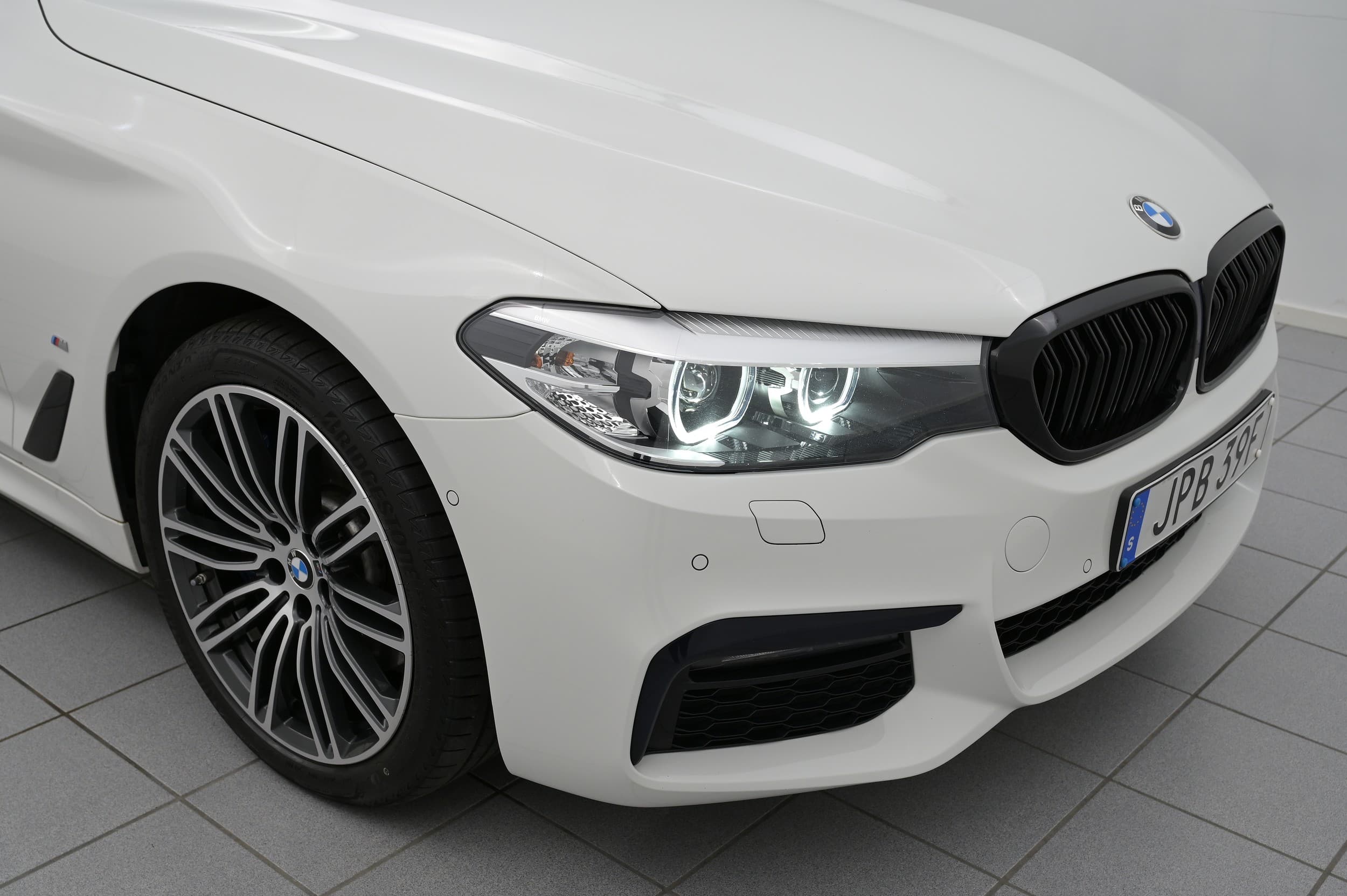 BMW 530e