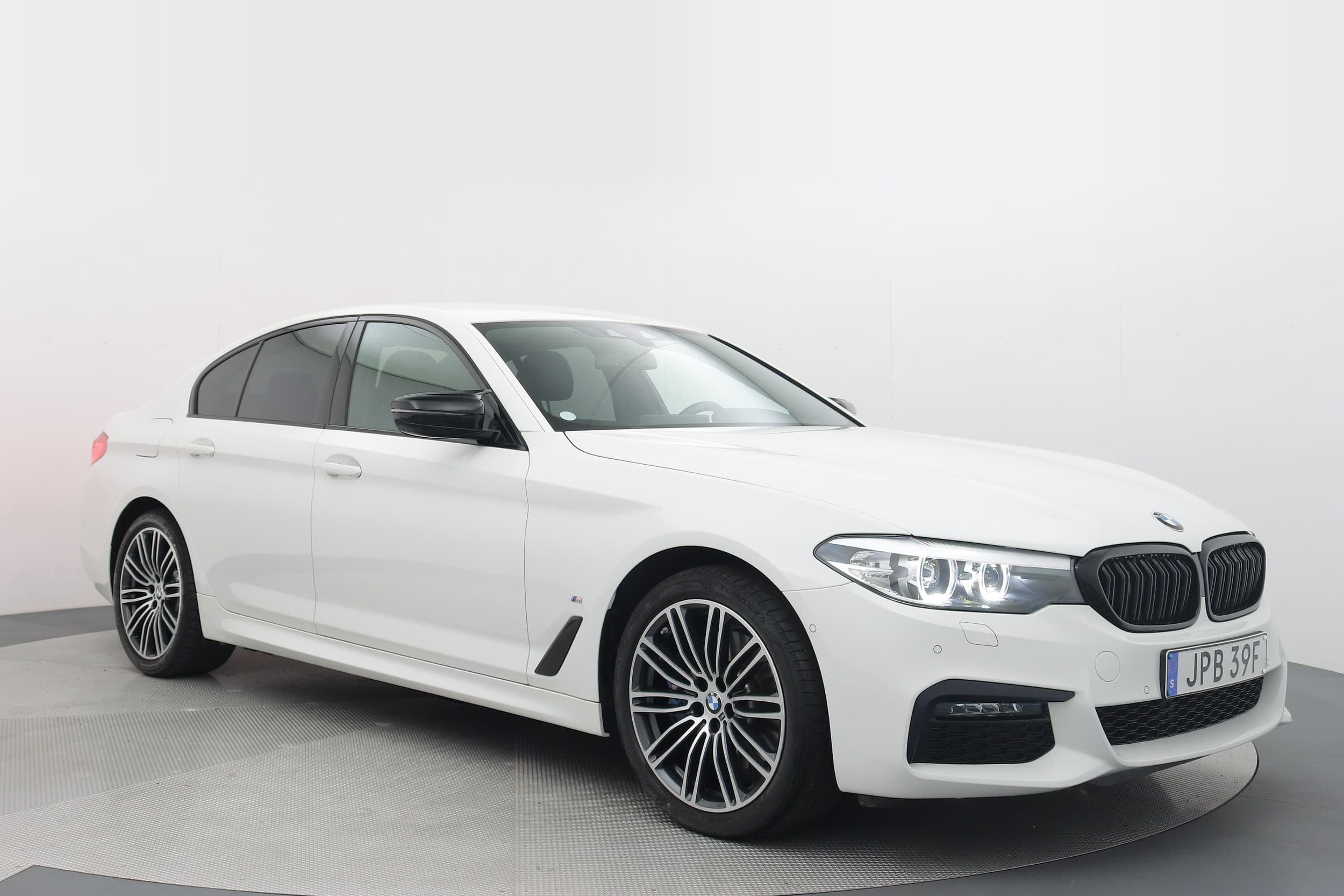 BMW 530e