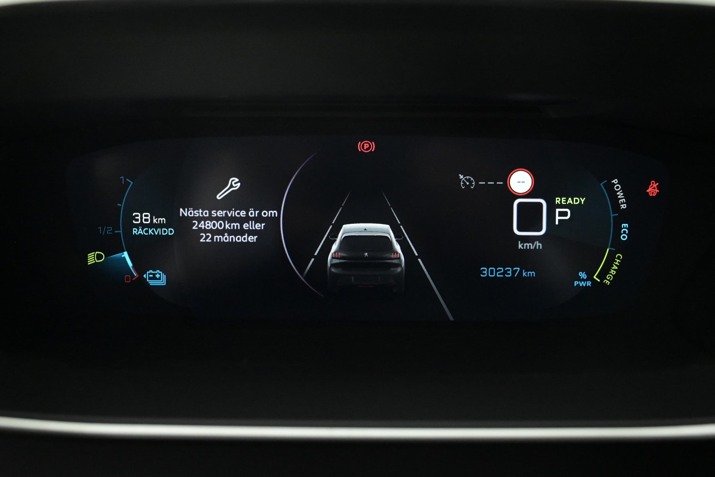 Peugeot e-208