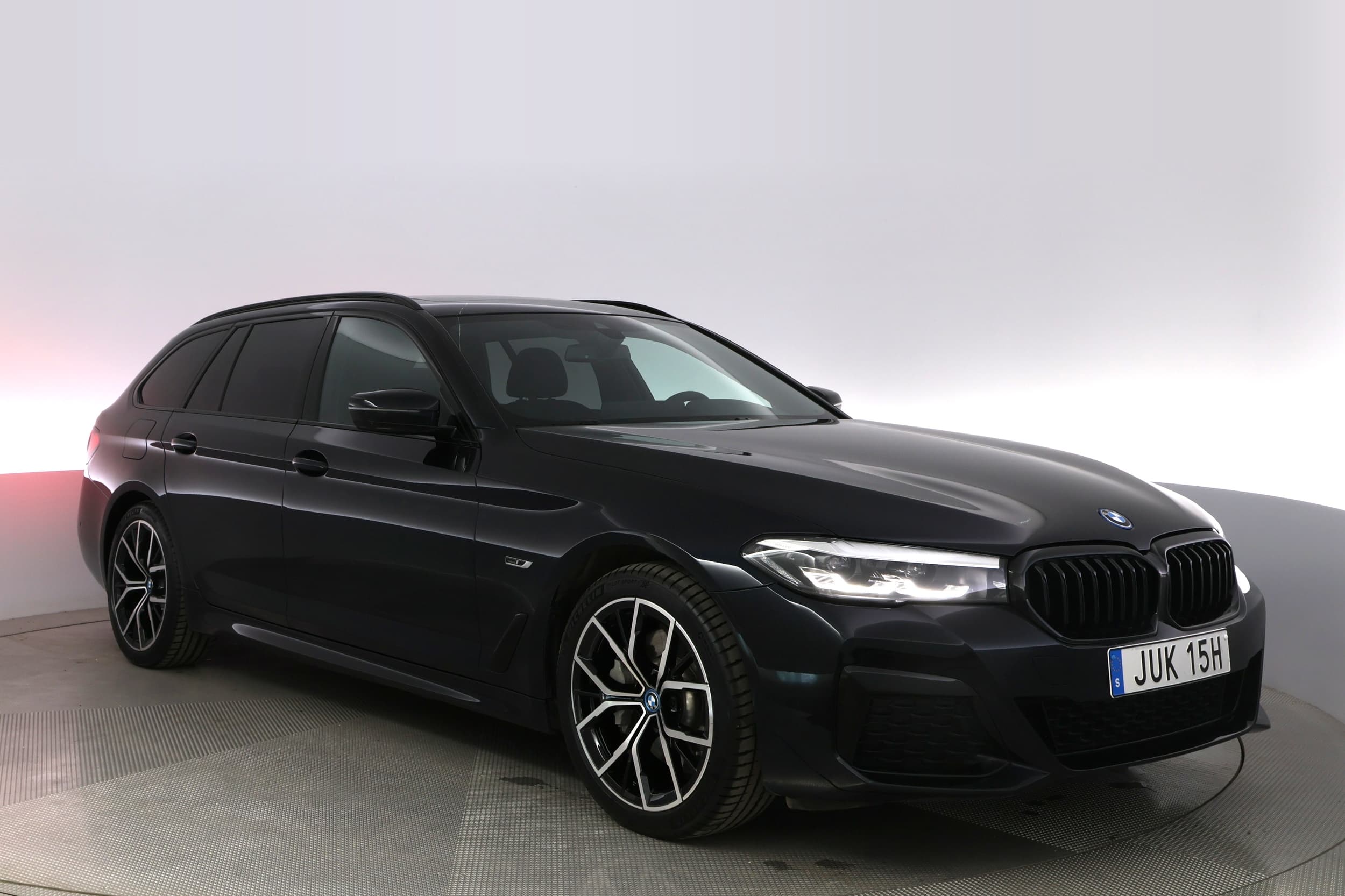 BMW 530e