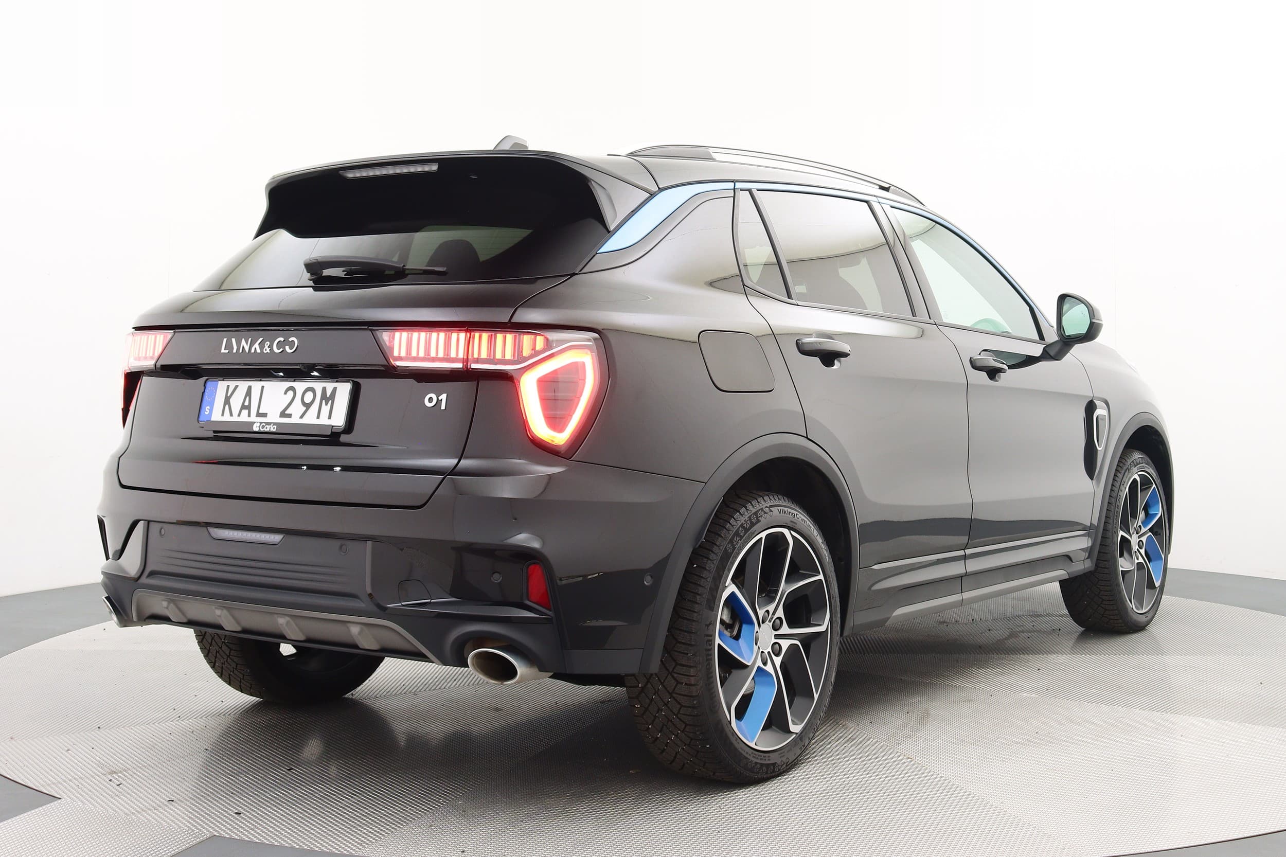 Lynk & Co 01