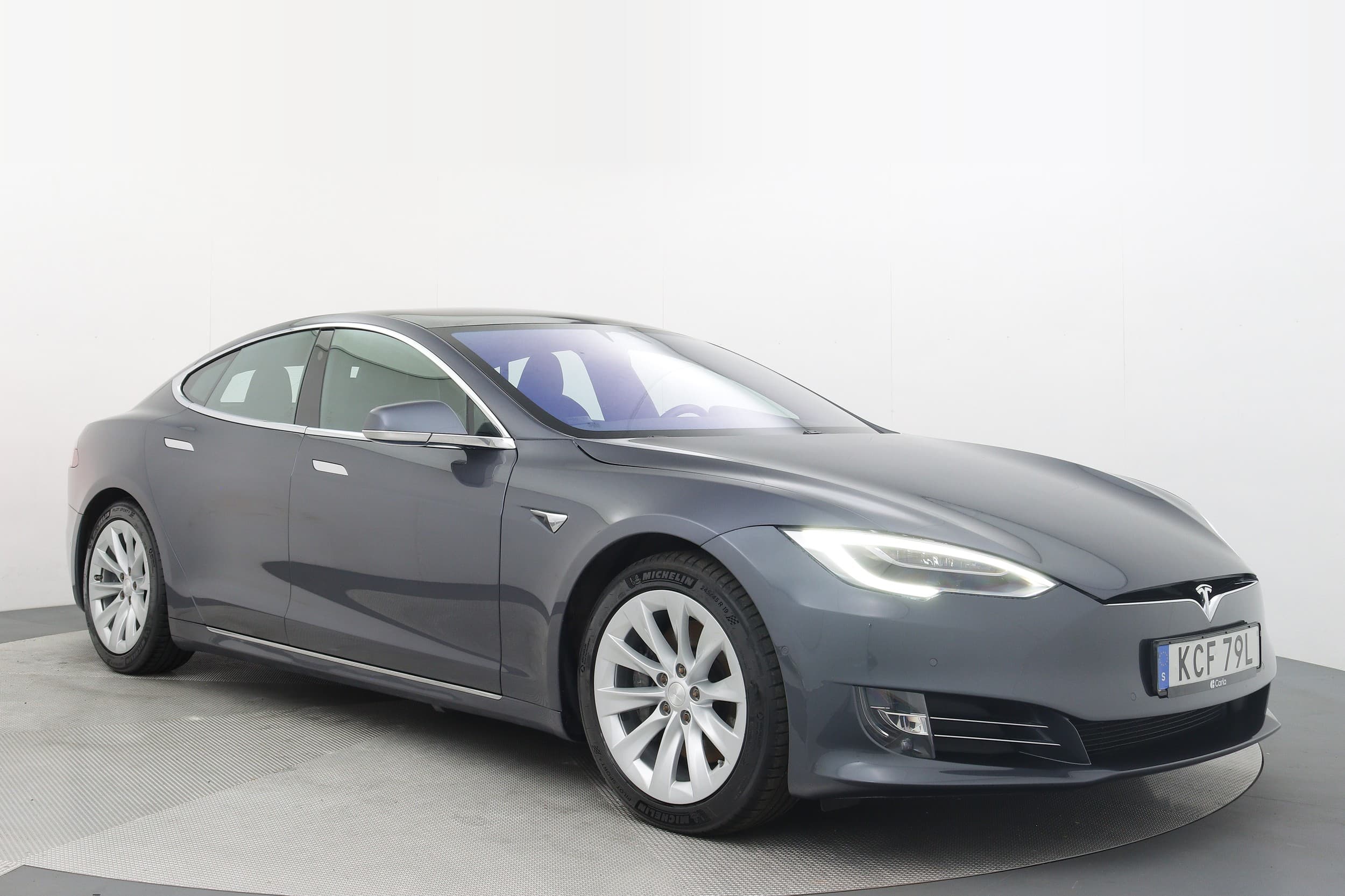 Tesla Model S
