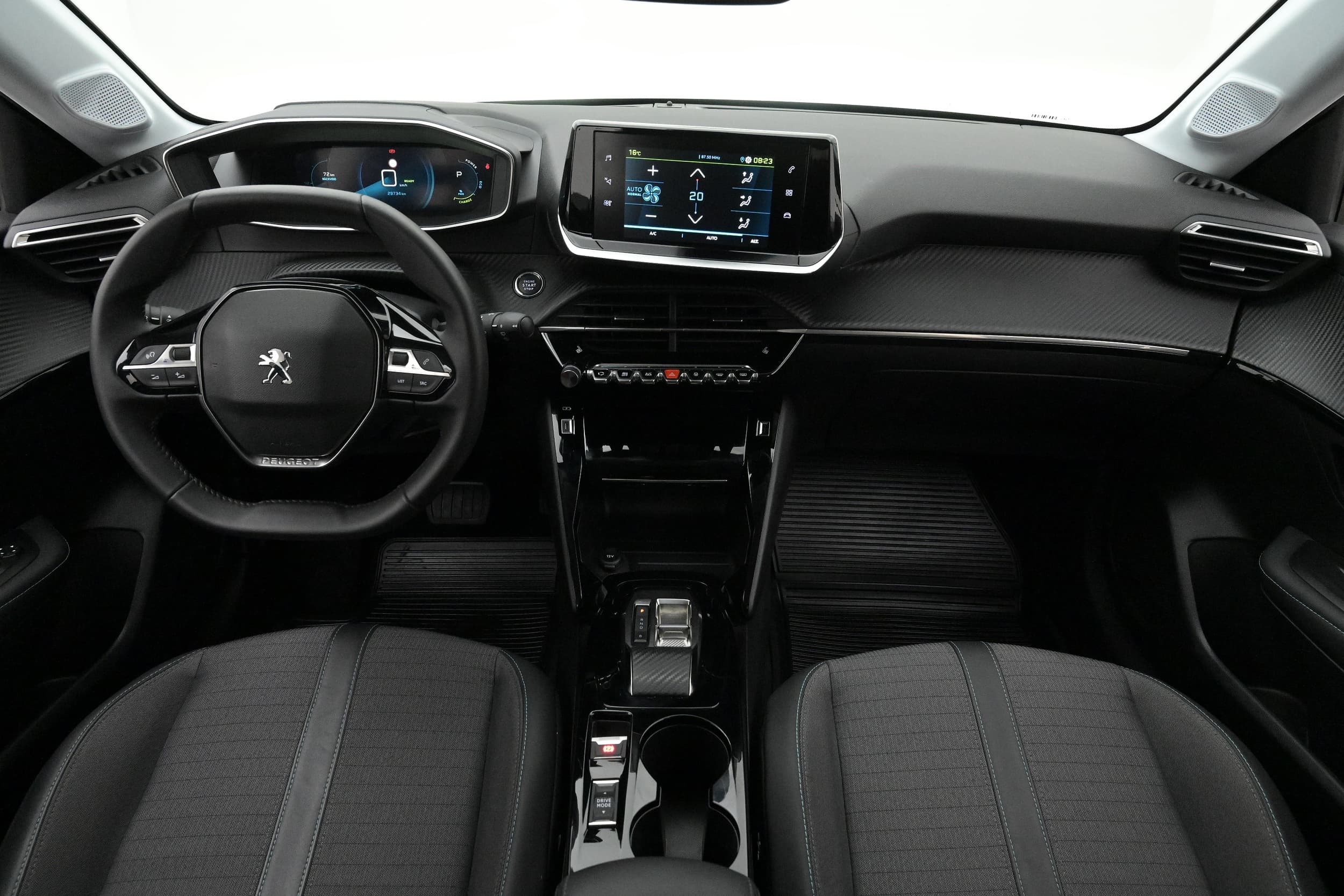 Peugeot e-208