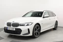 BMW 330e 