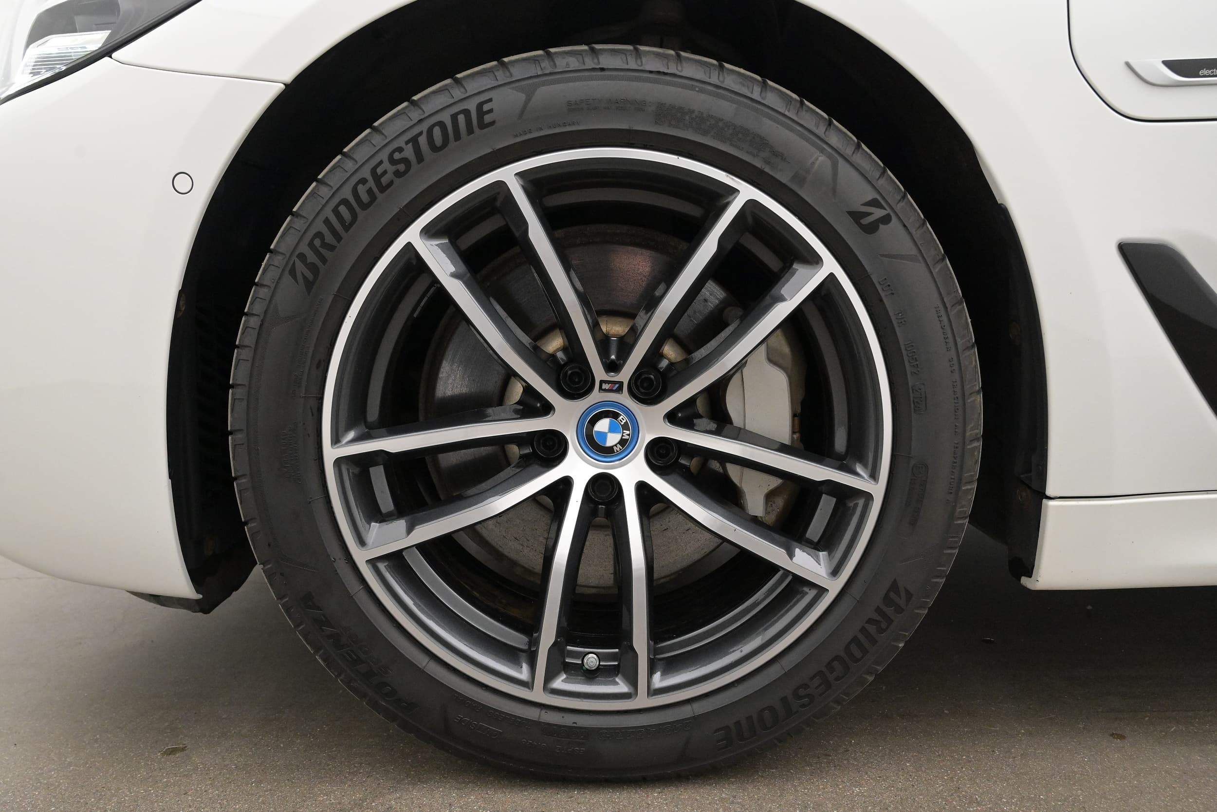 BMW 530e