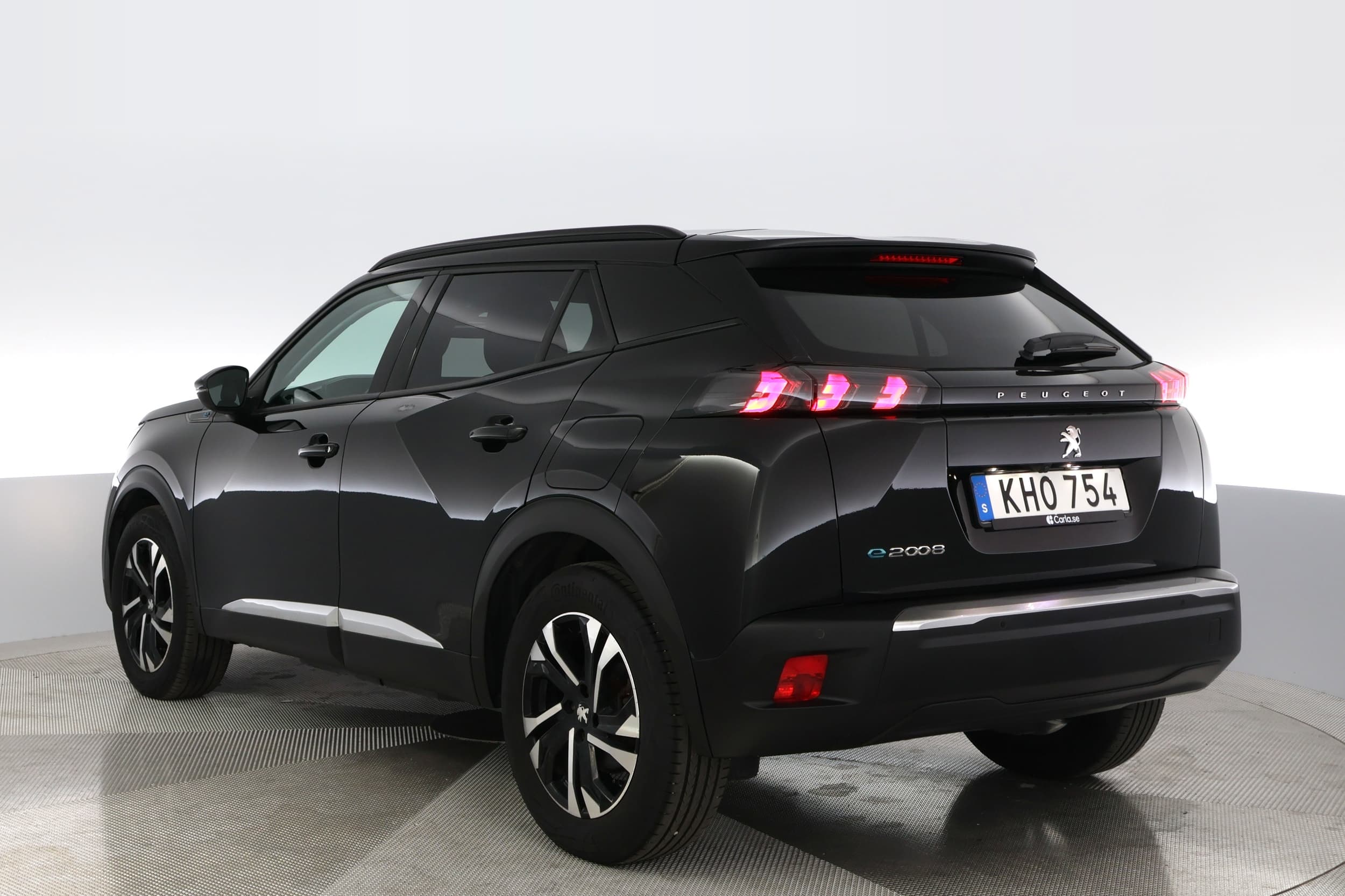 Peugeot e-2008