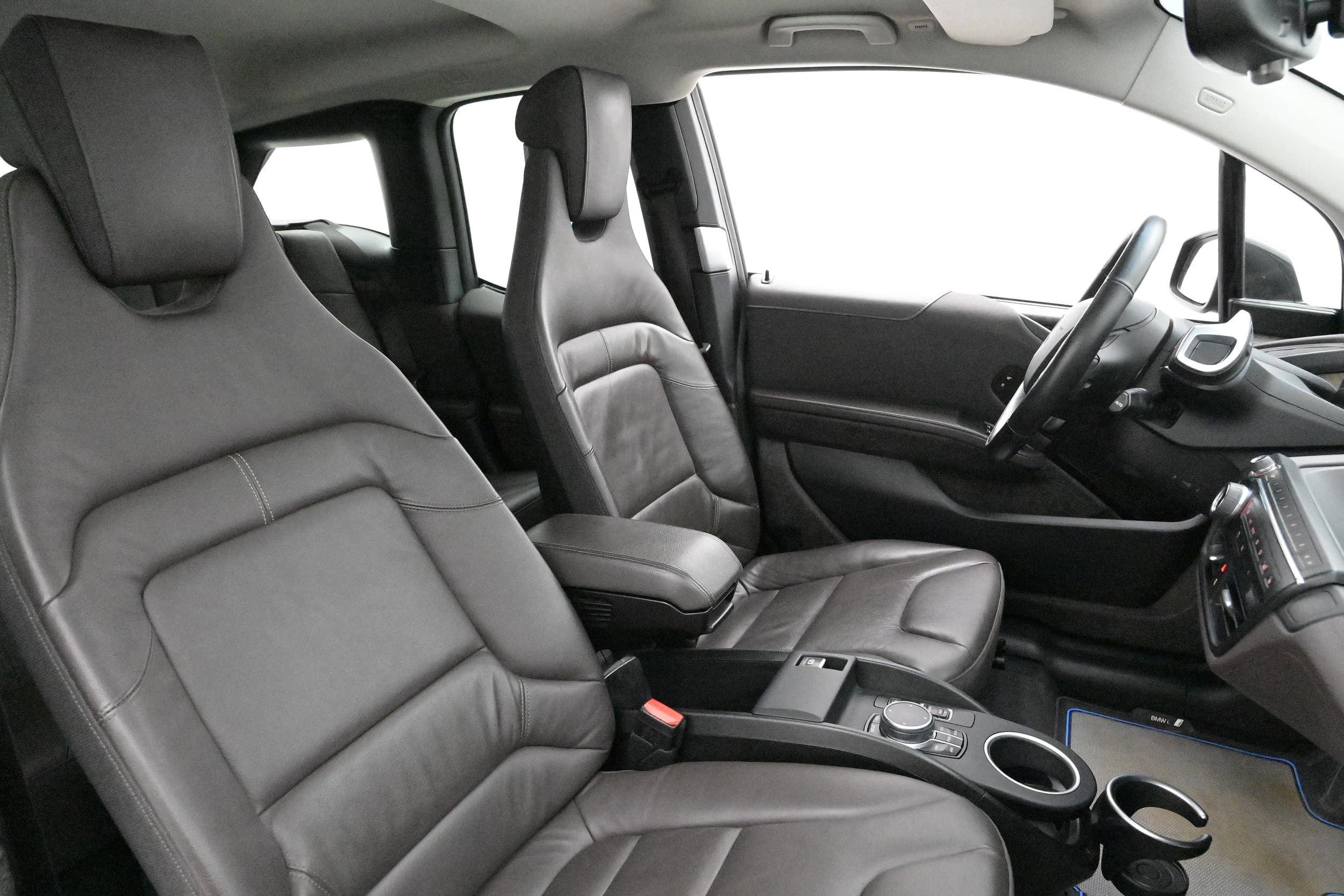 BMW i3s