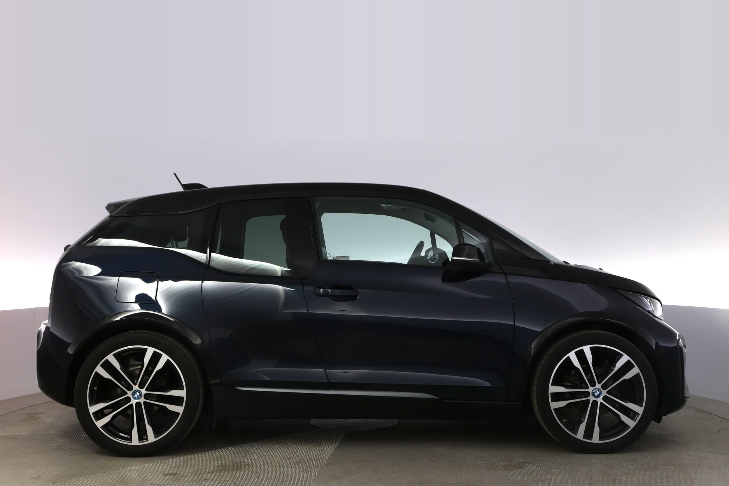 BMW i3s