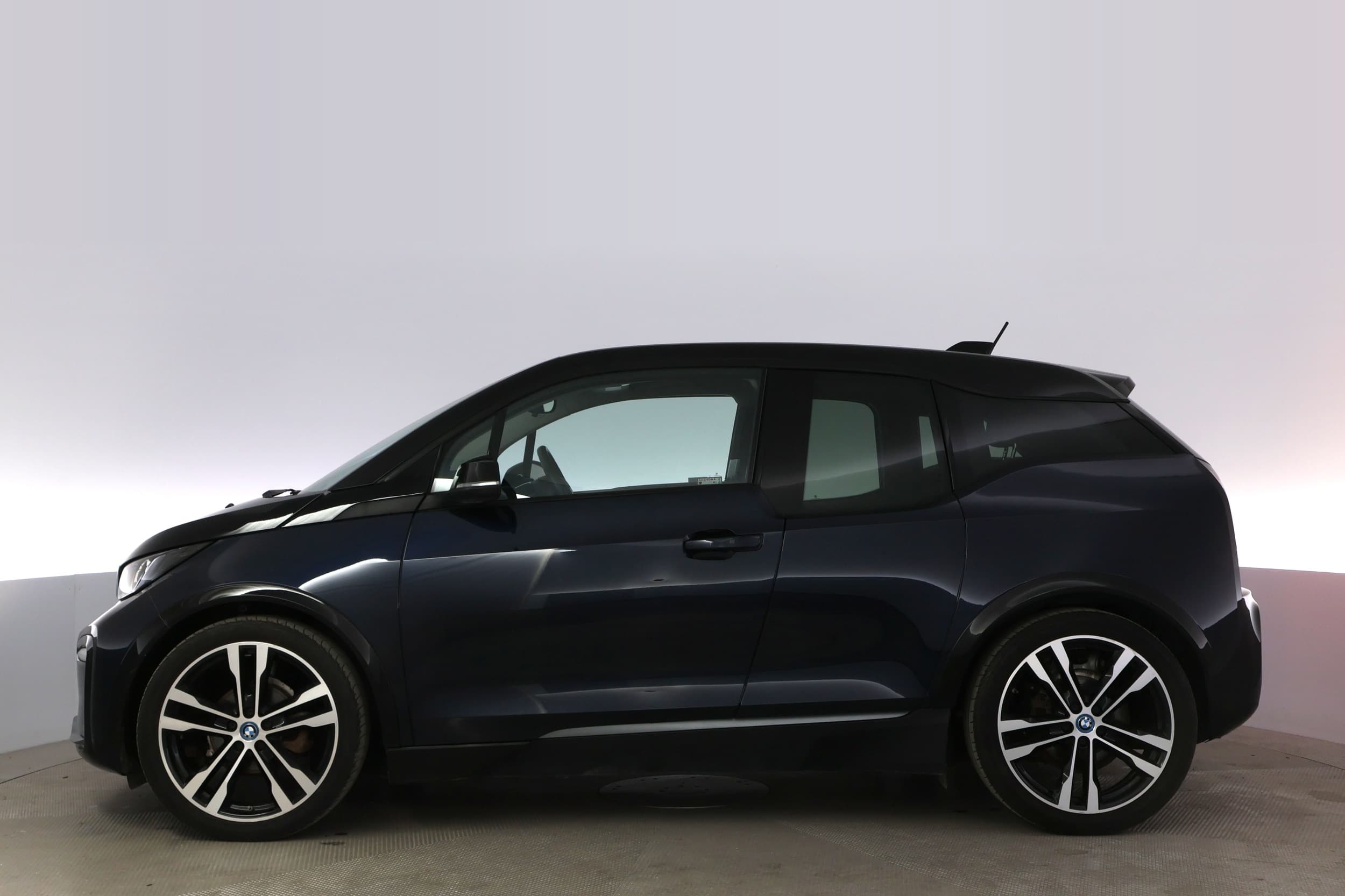 BMW i3s