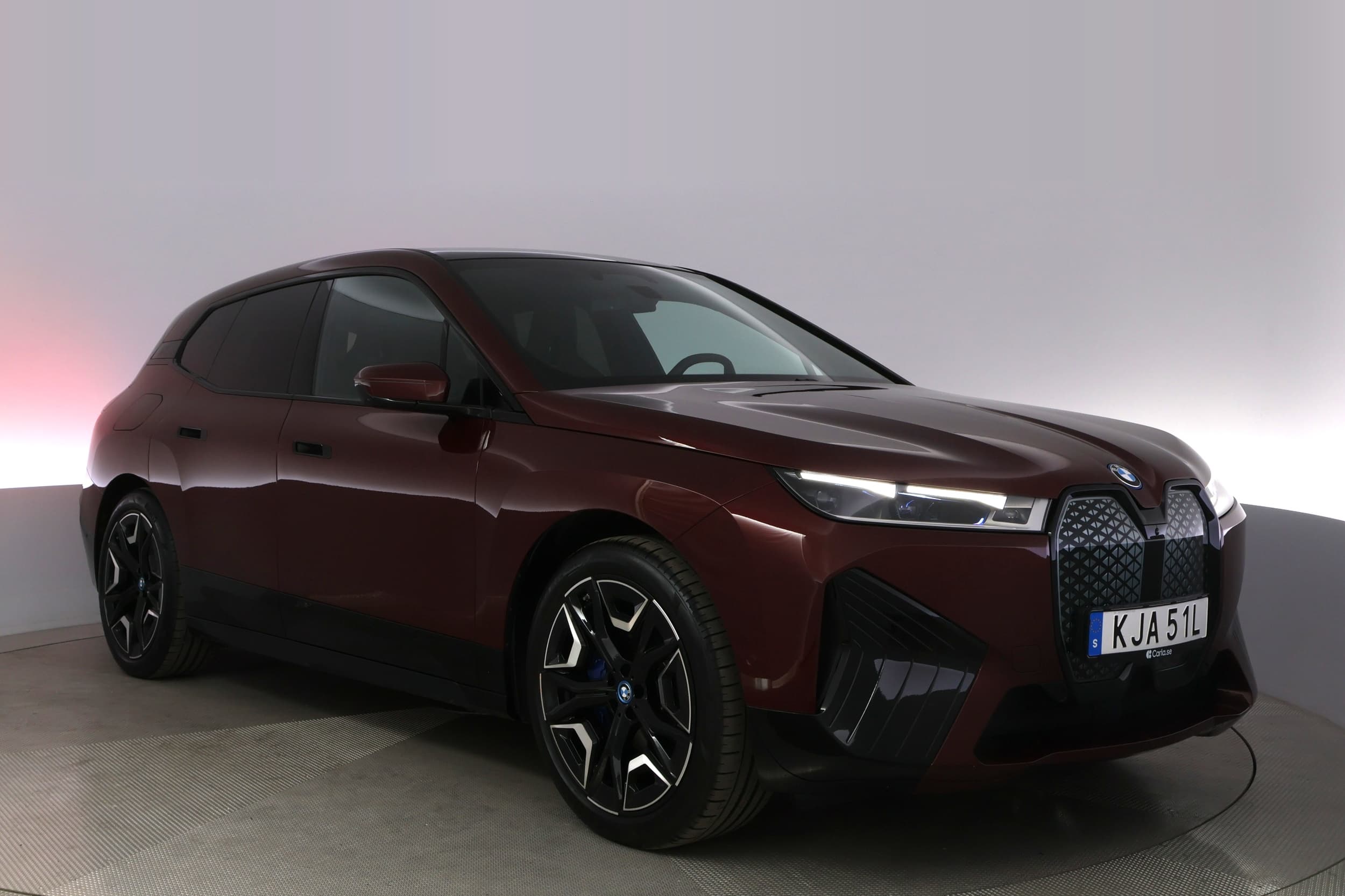 BMW iX