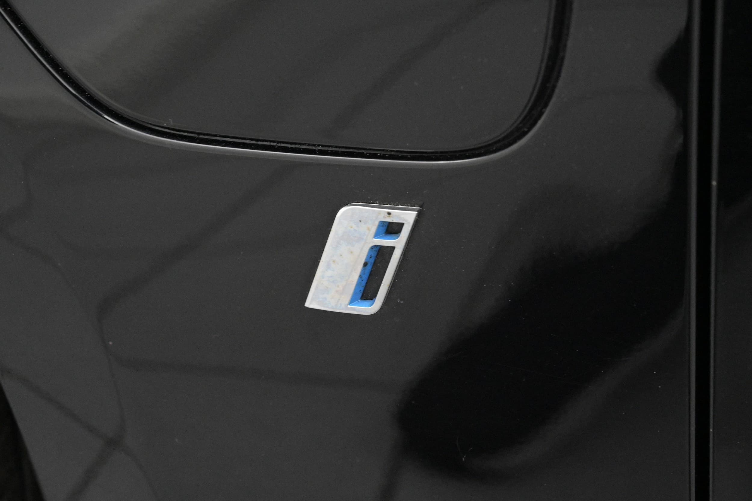 BMW 330e