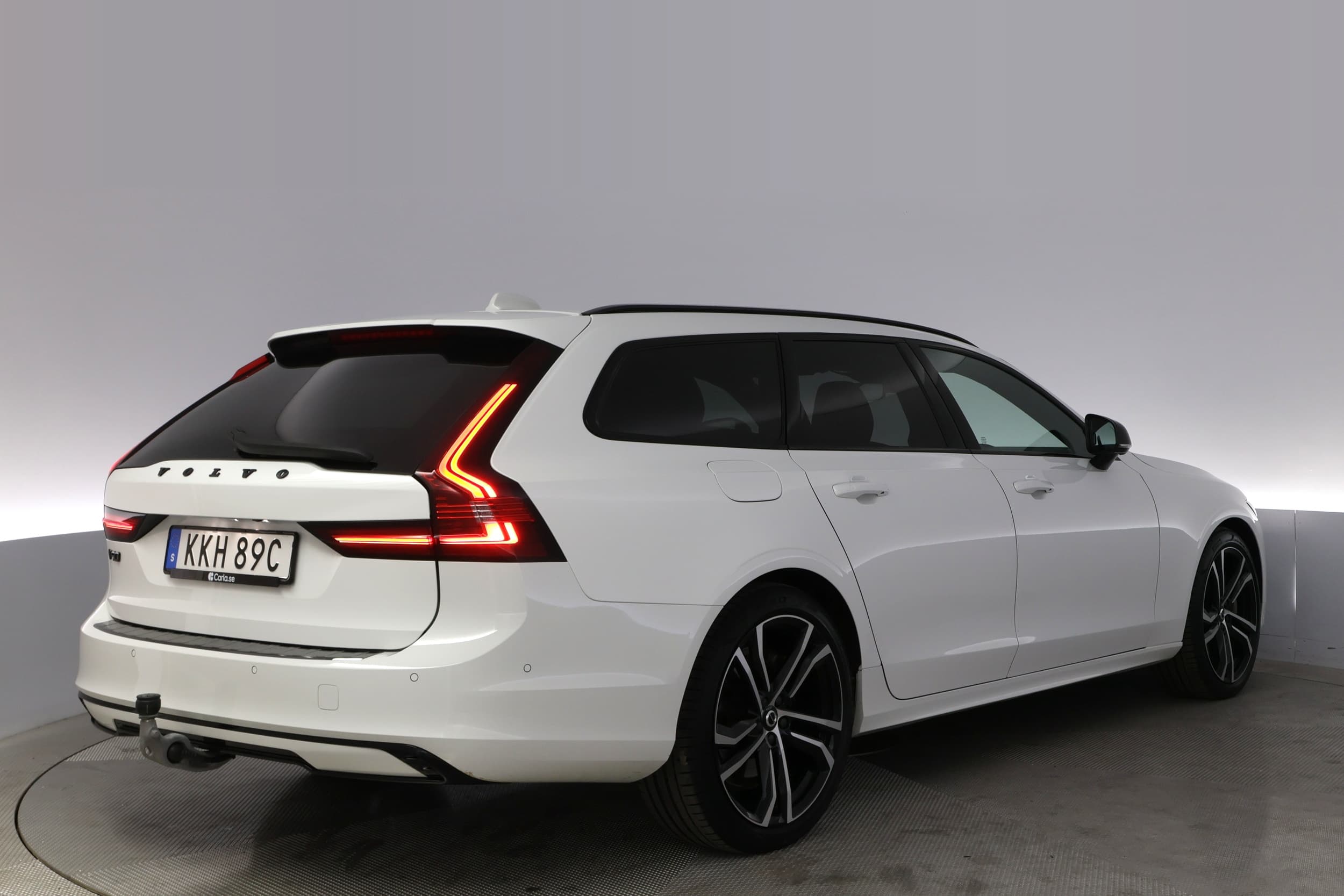 Volvo V90