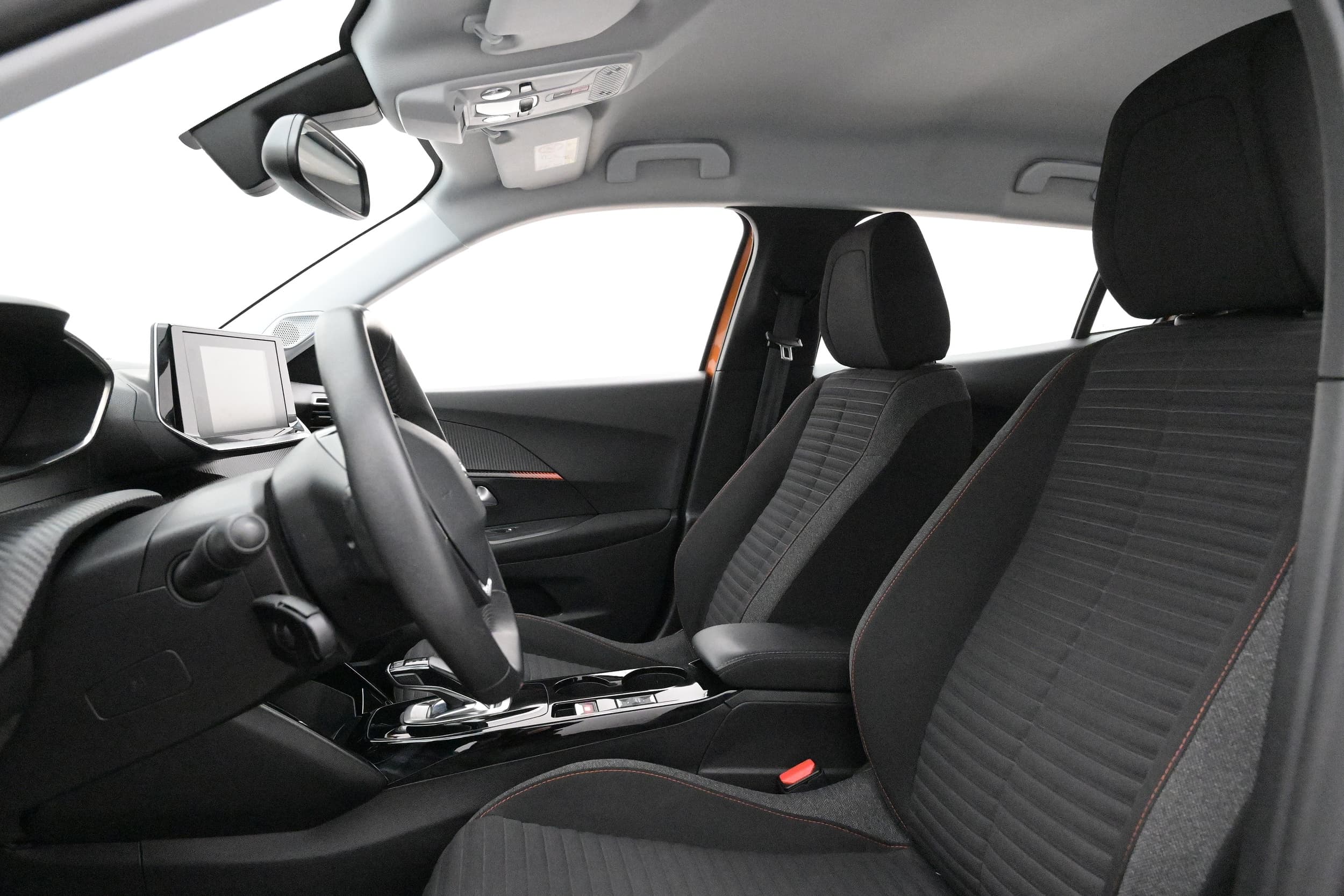 Peugeot e-2008