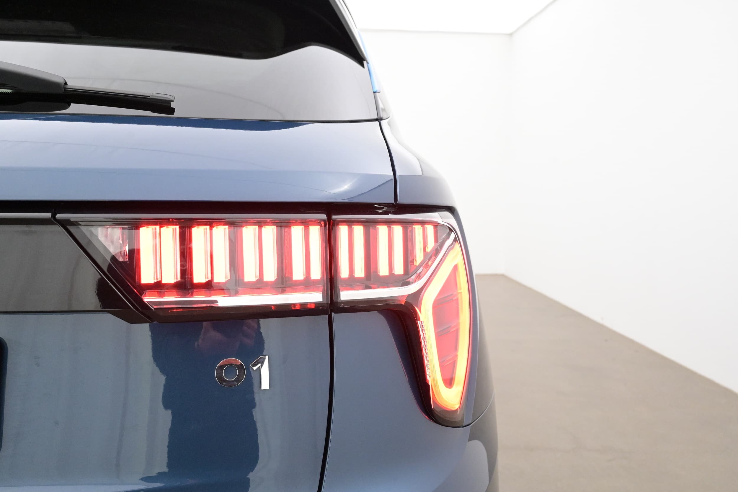 Lynk & Co 01