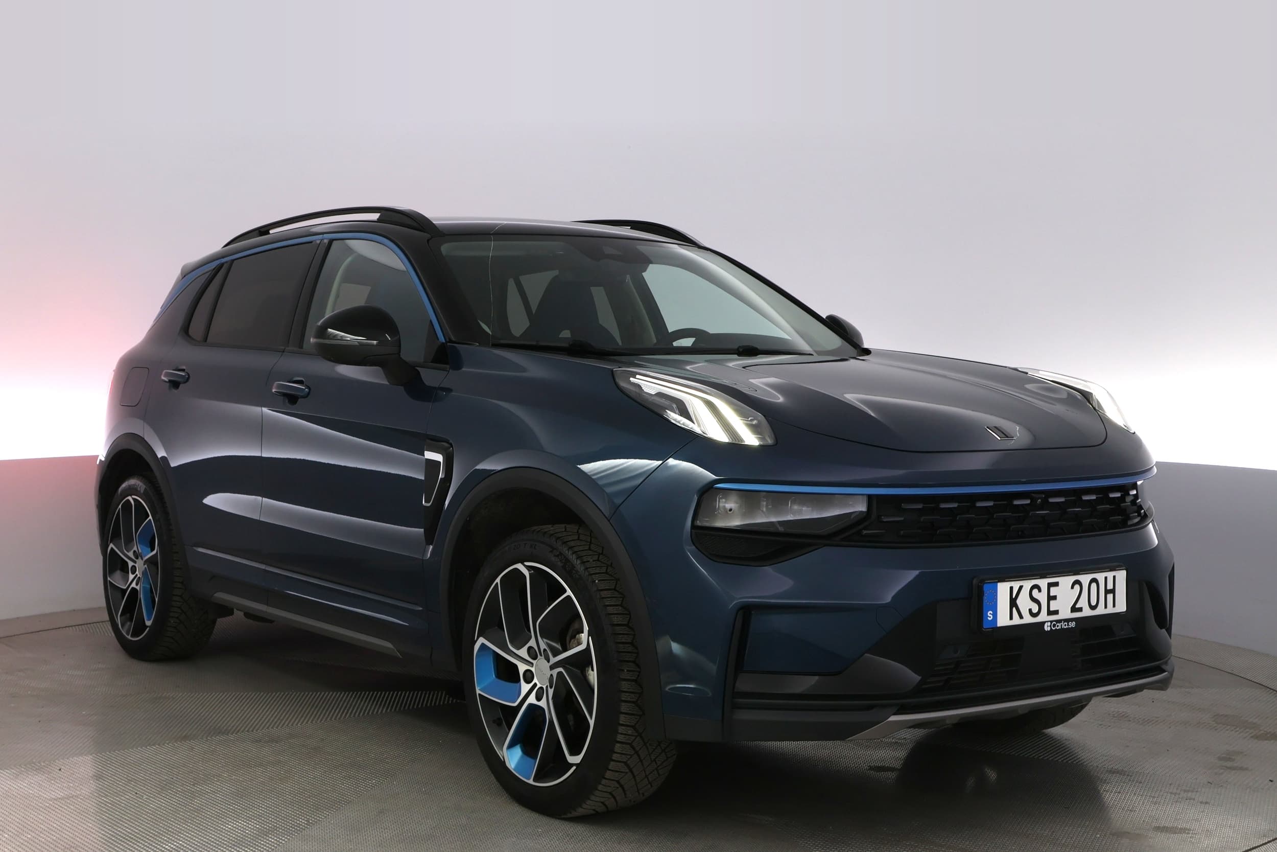 Lynk & Co 01